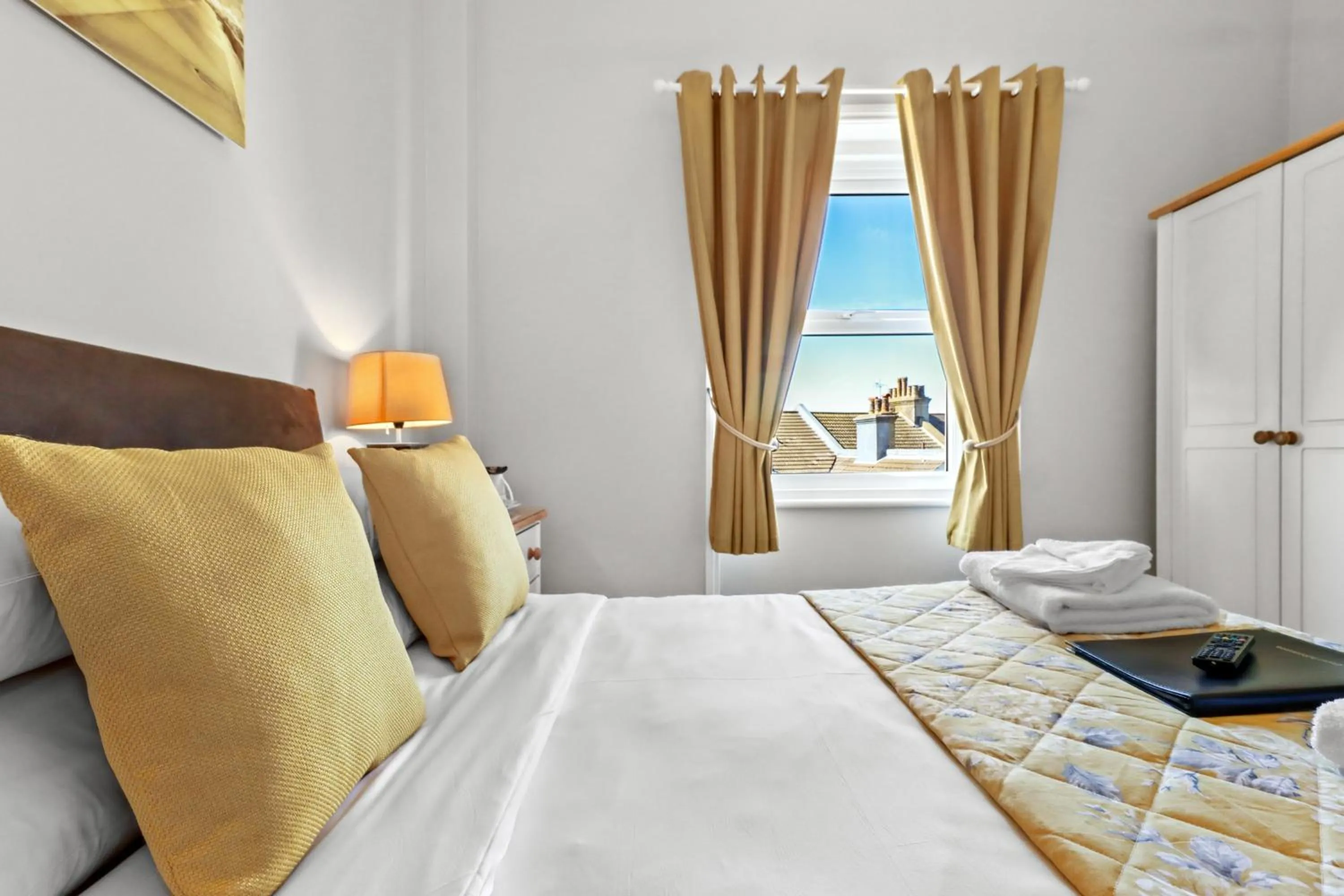 Bedroom, Bed in Beach Front Guest House