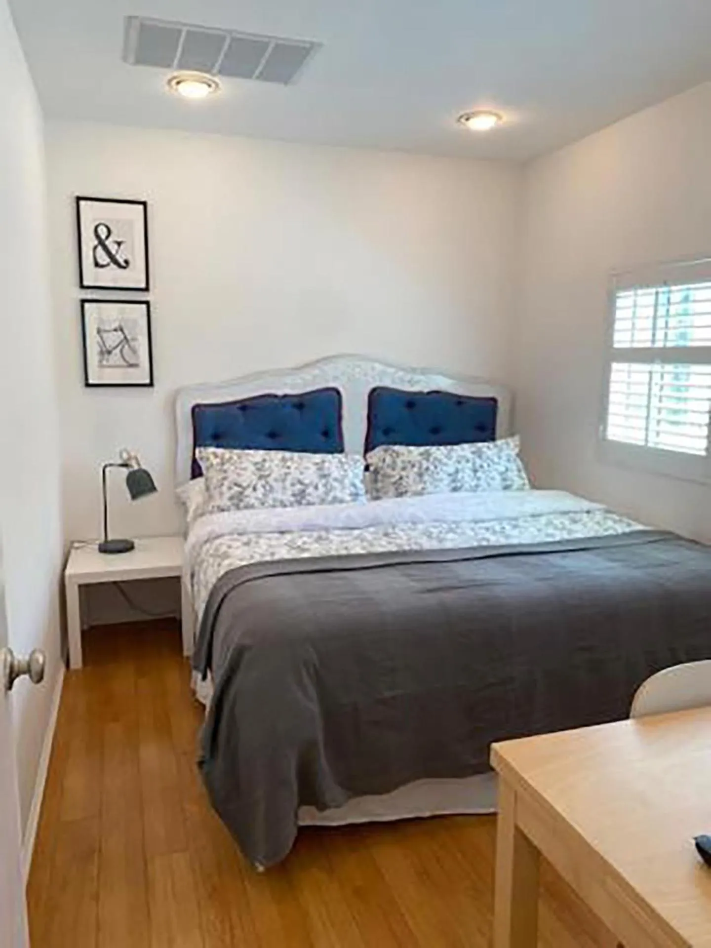 Bed in Venice Beach Apartments Monthly rents