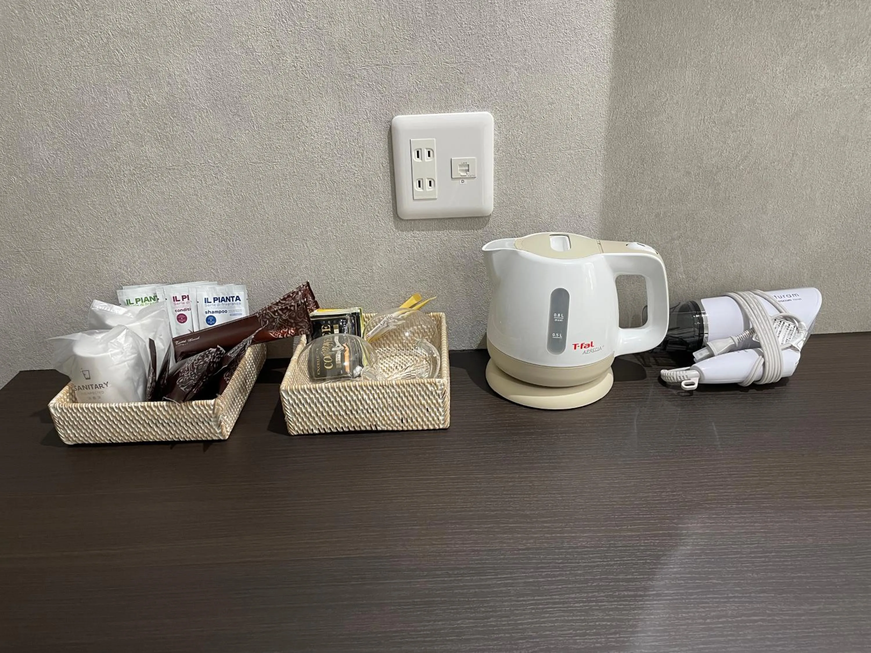 Coffee/tea facilities in Hotel de M