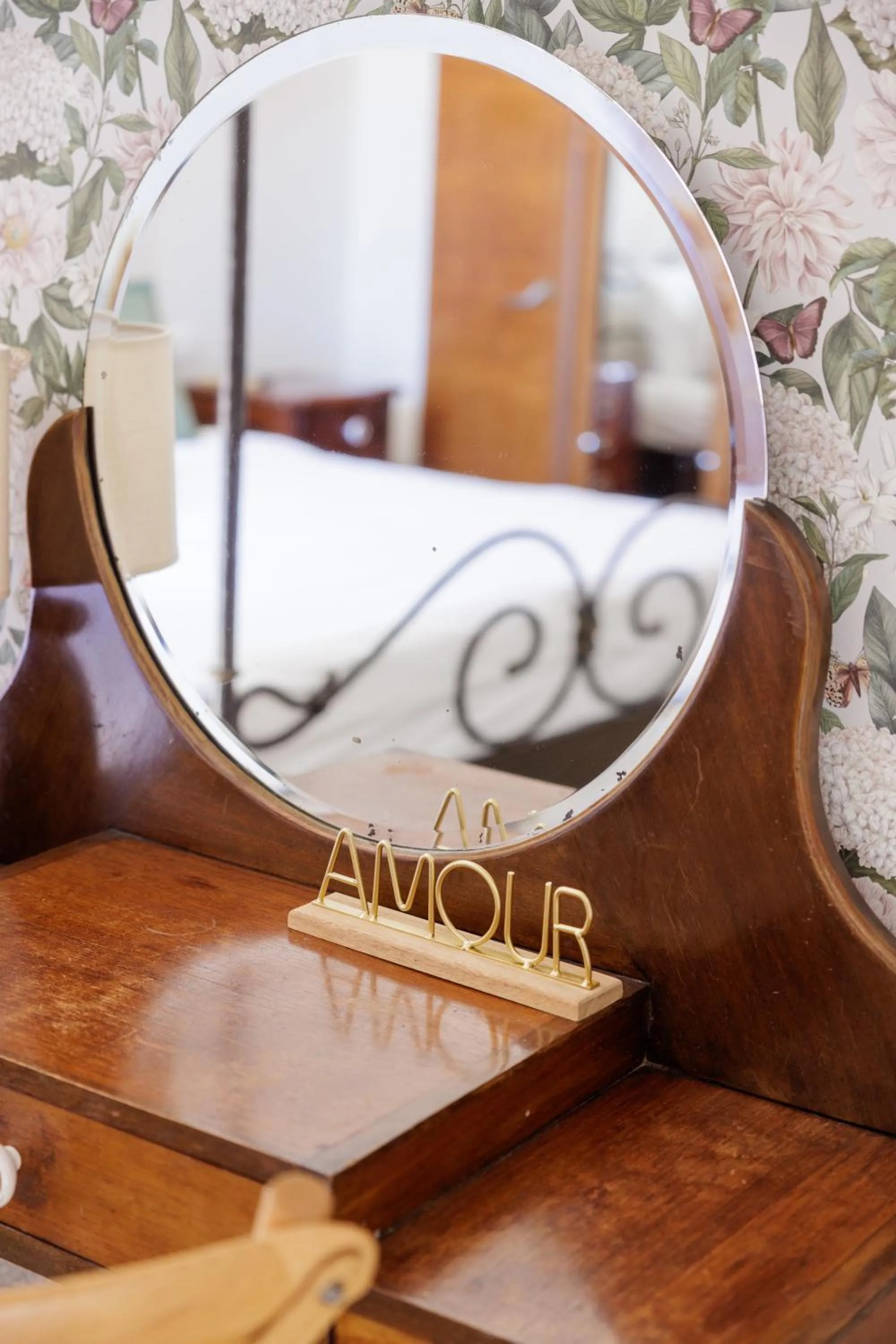 Decorative detail in Hôtel La Villa Sainte Valérie Adults Only