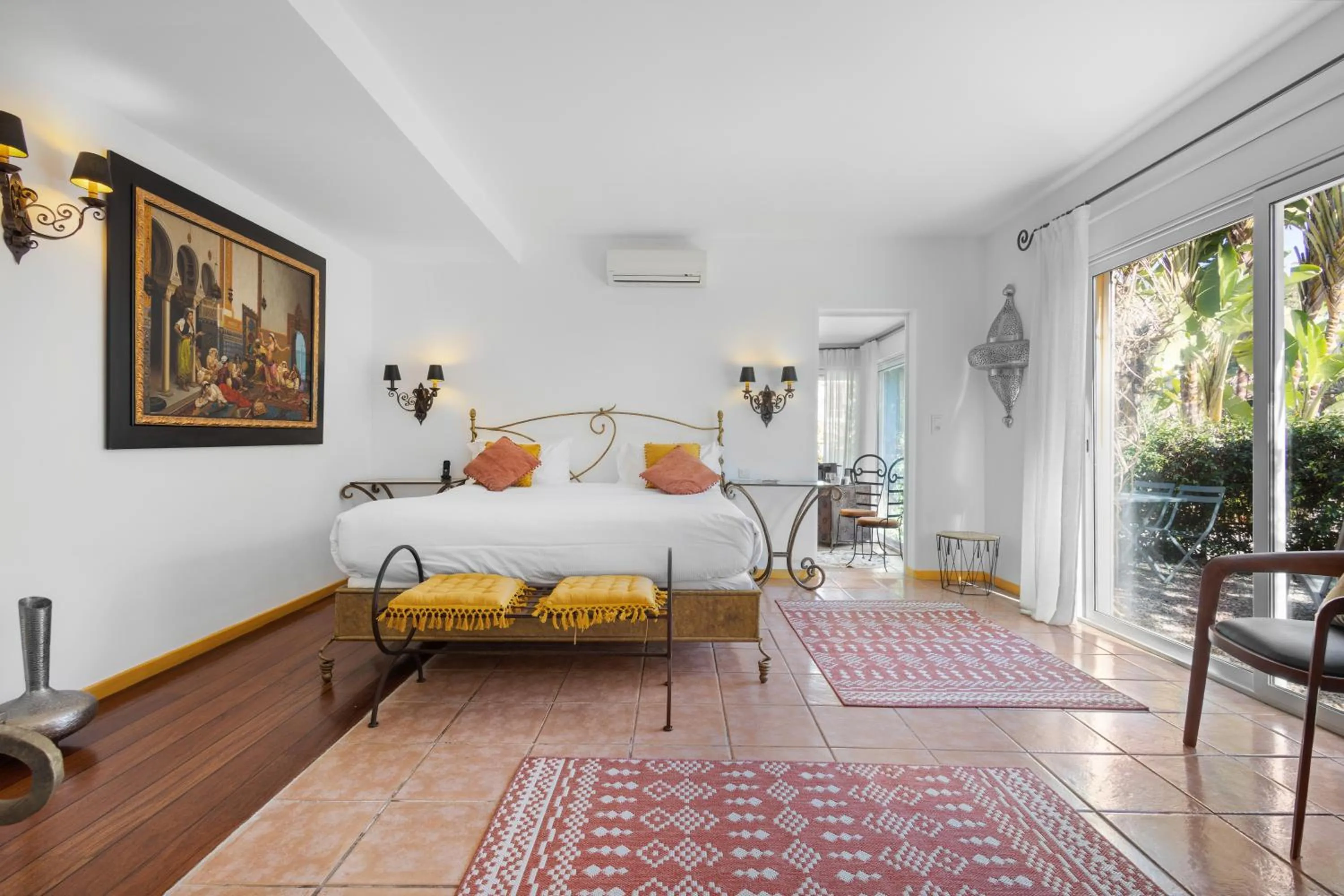 Bedroom, Bed in Hôtel La Villa Sainte Valérie Adults Only