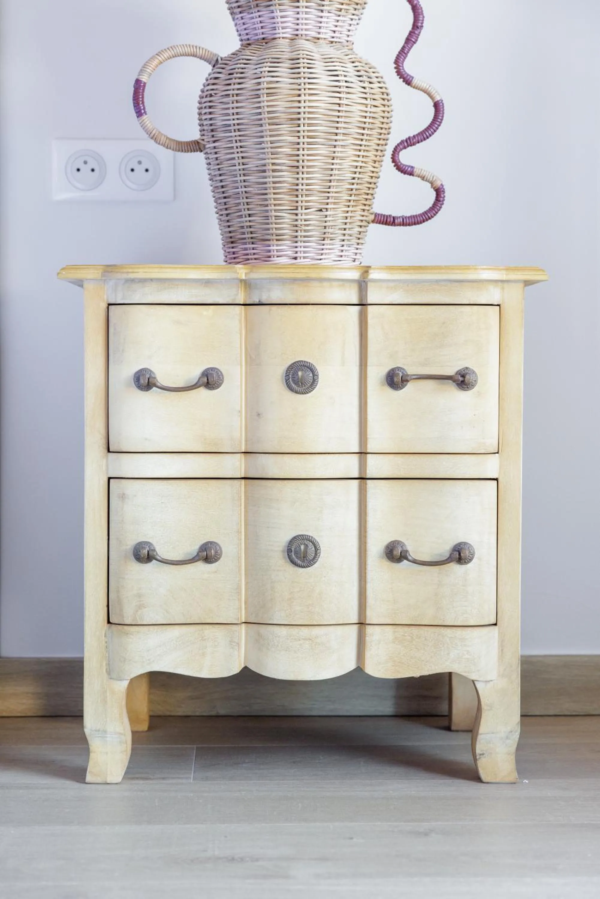 Decorative detail in Hôtel La Villa Sainte Valérie Adults Only