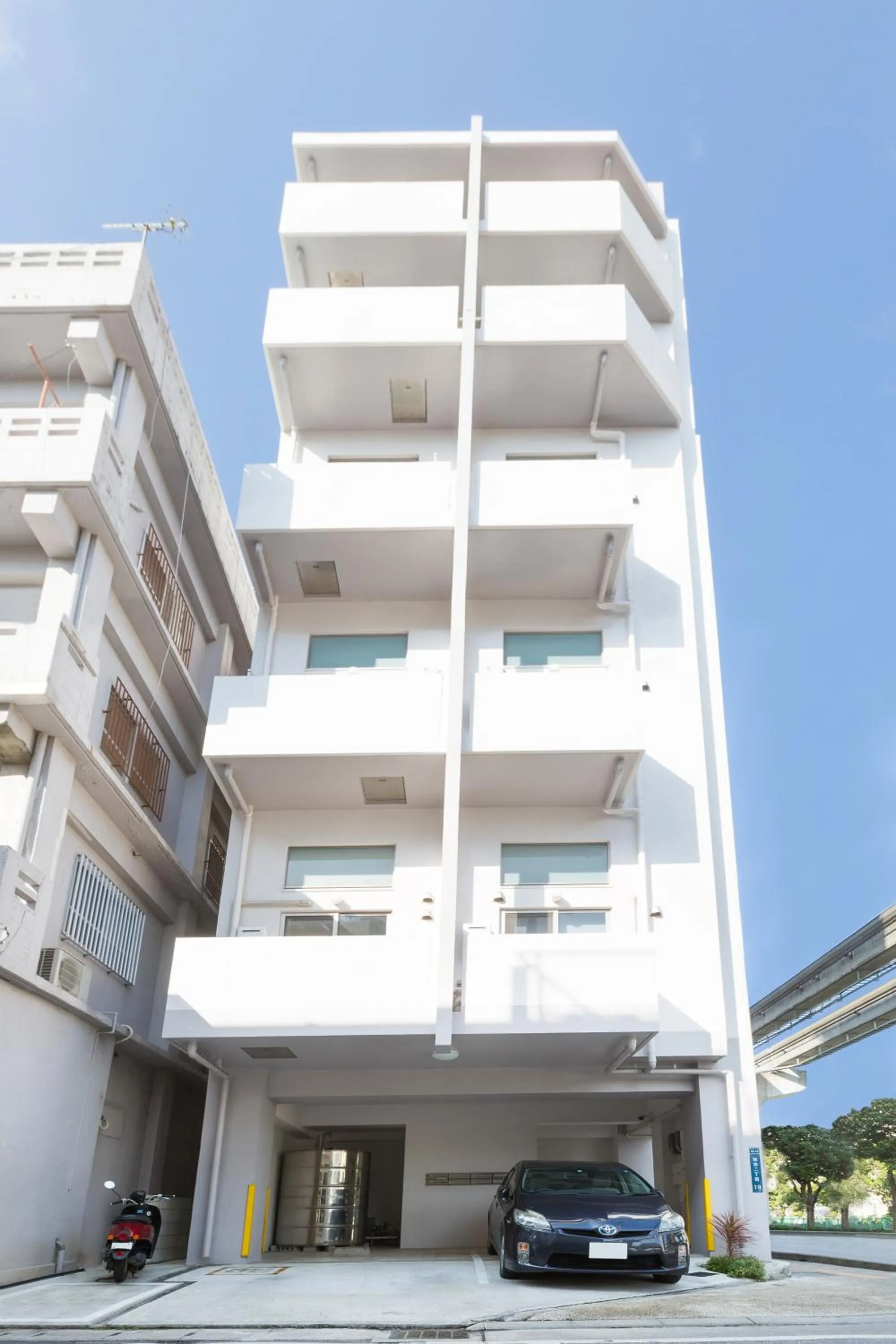 Property building in Hotel Urbansea 3 Makishi