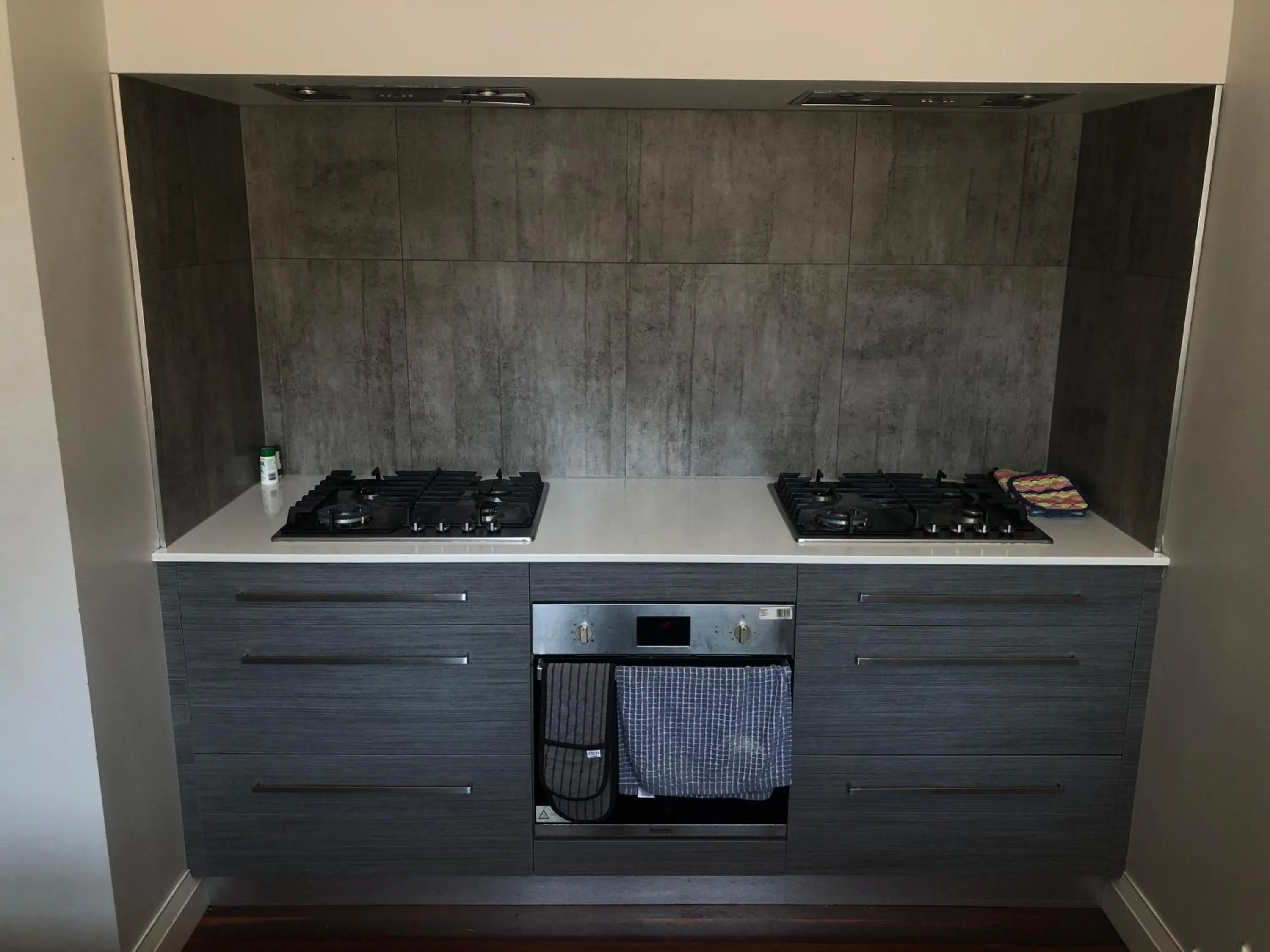 Communal kitchen in Studios on King