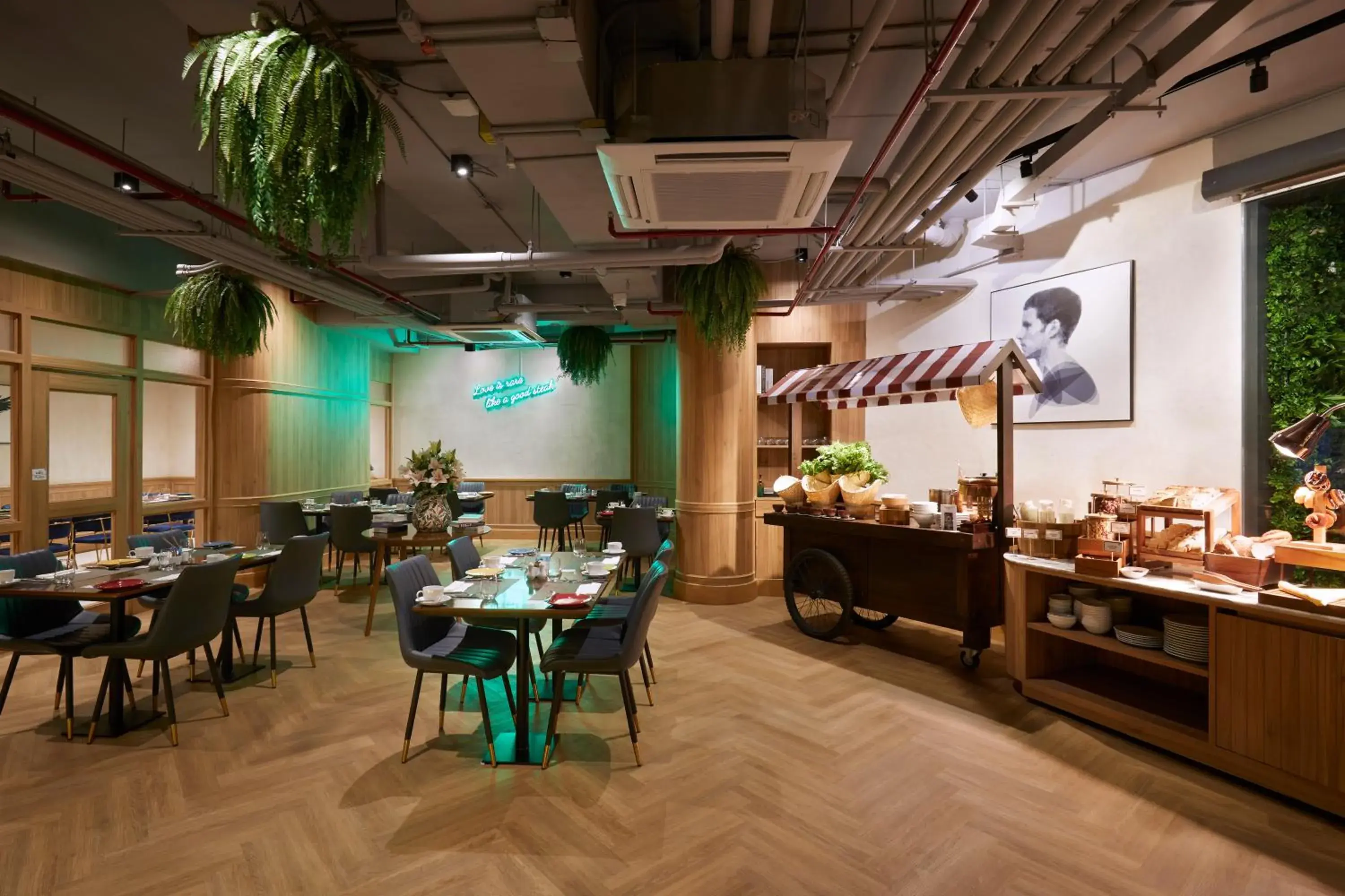 Restaurant/places to eat in Somerset Rama 9 Bangkok Restaurant/places to eat in Somerset Rama 9 Bangkok