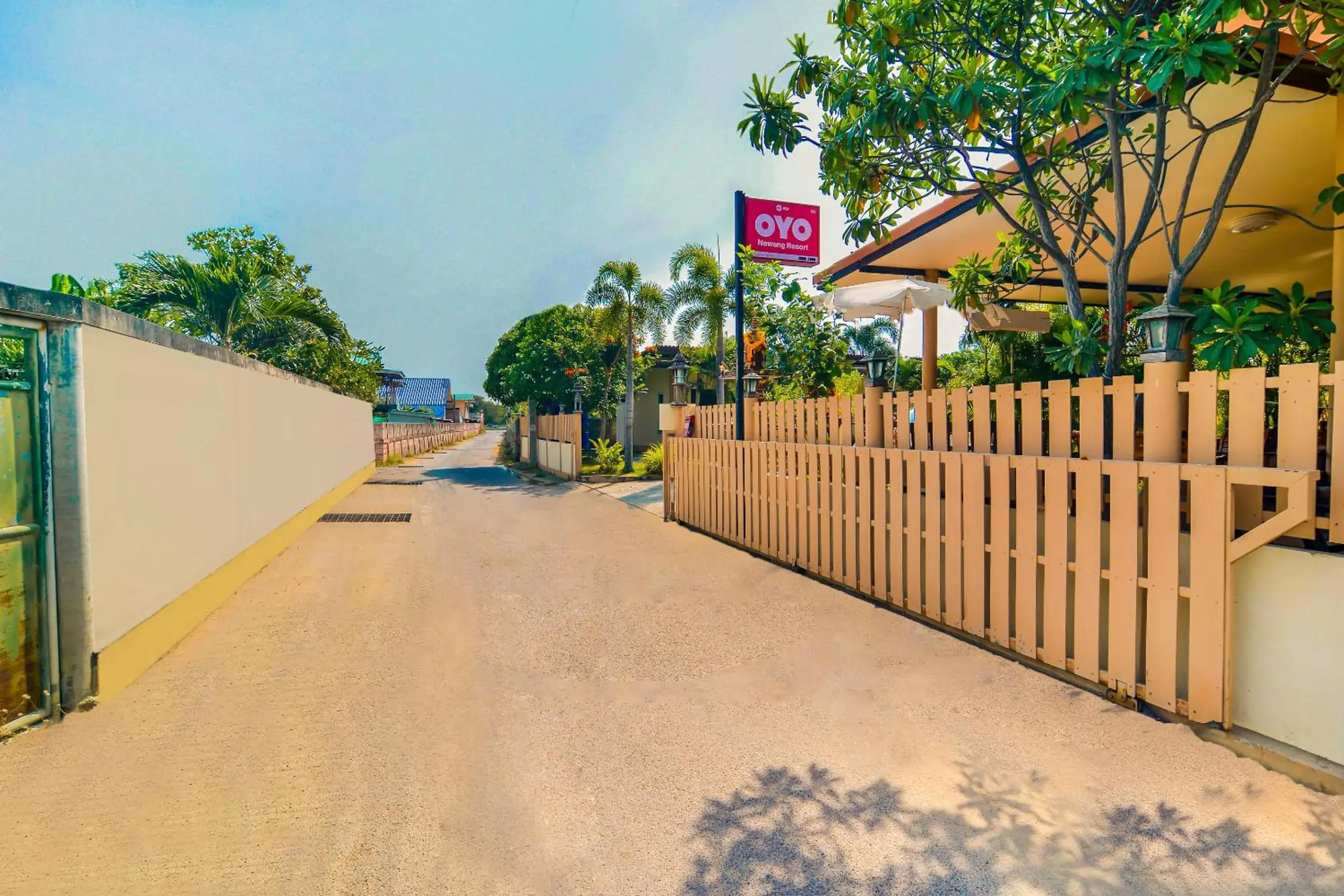 Facade/entrance in OYO 607 Nawang Resort Facade/entrance in OYO 607 Nawang Resort