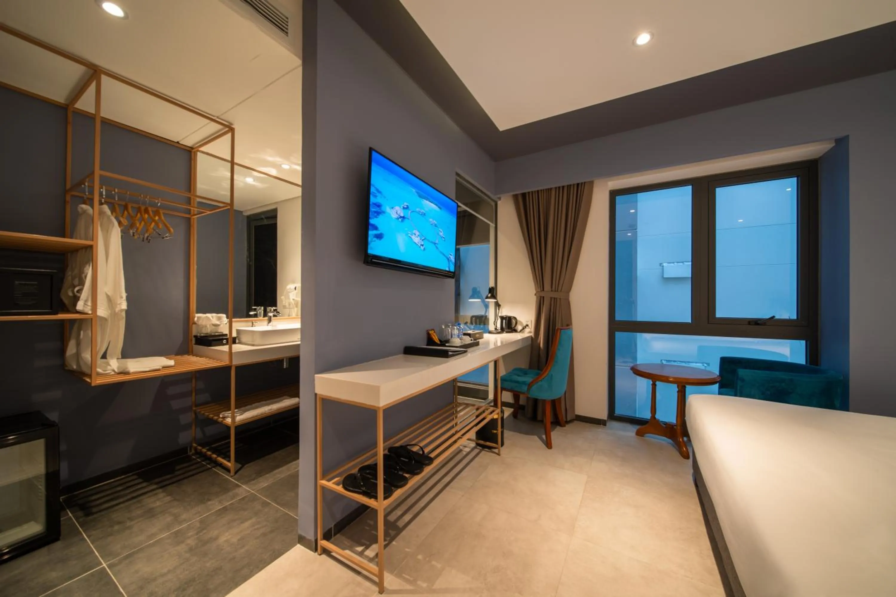 TV and multimedia, Bed in The Time Hotel