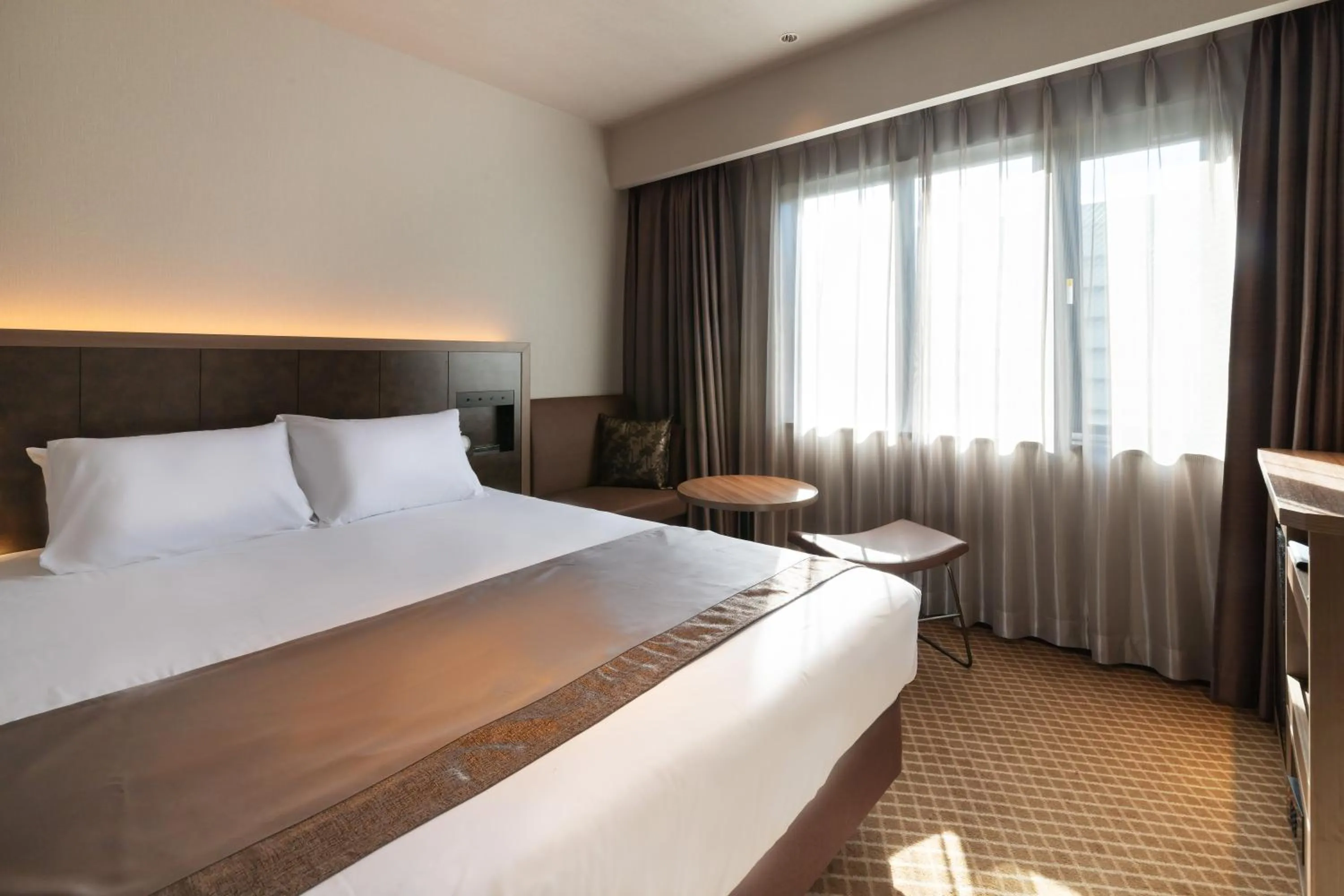 Bed in First Hotel Kanazawa