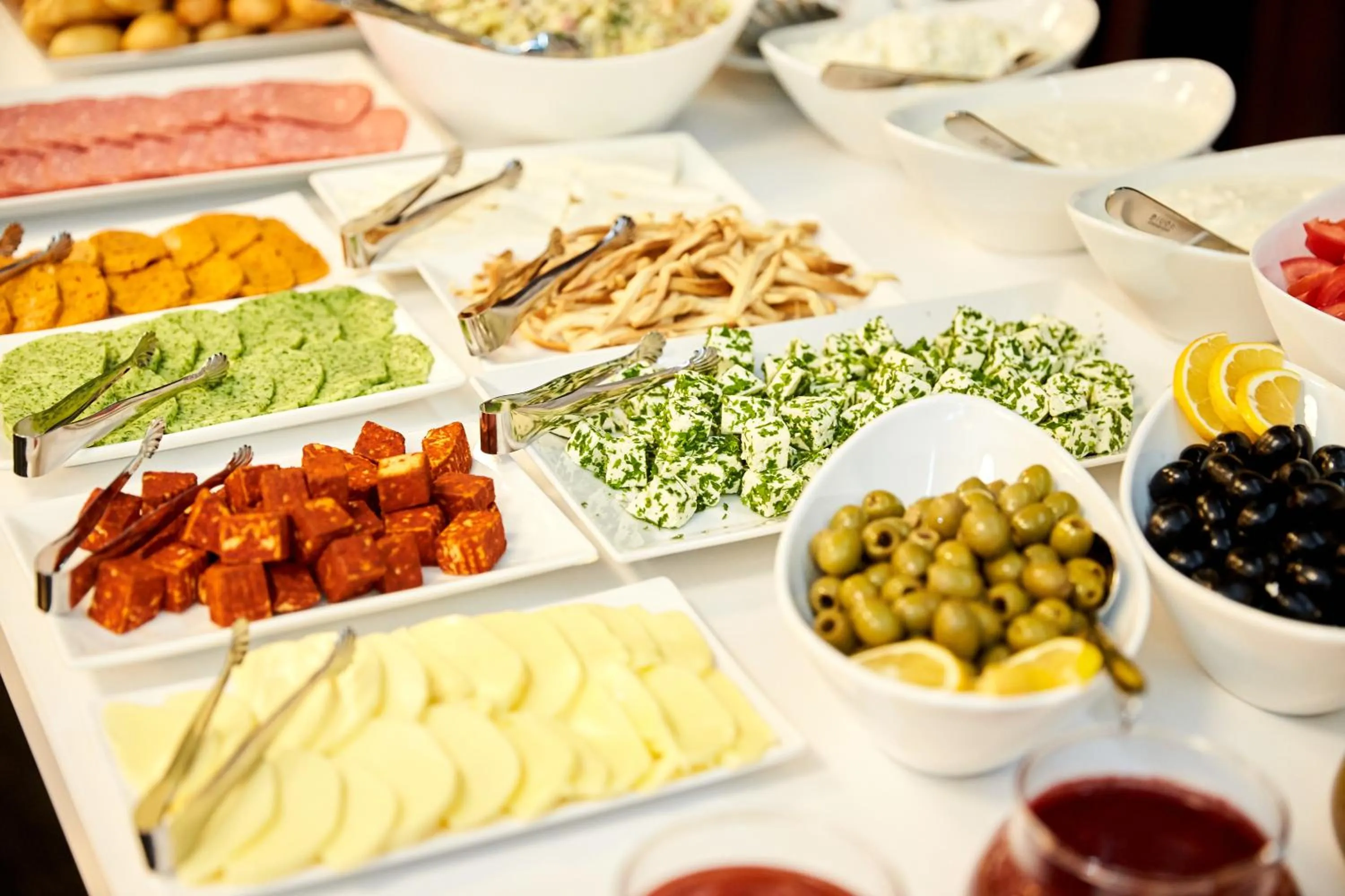 Restaurant/places to eat in Brosse Garden