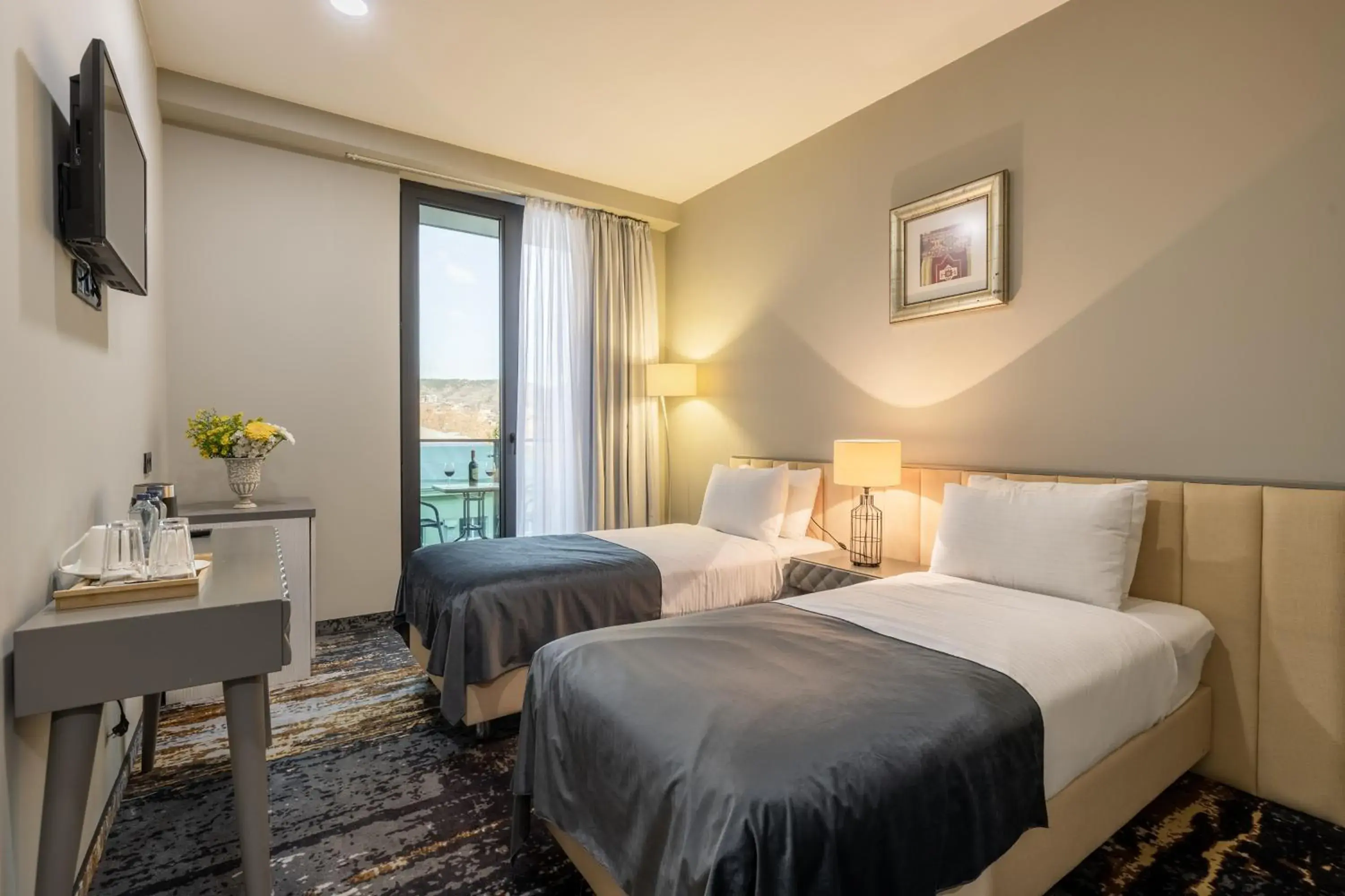 Bed in Brosse Garden Bed in Brosse Garden