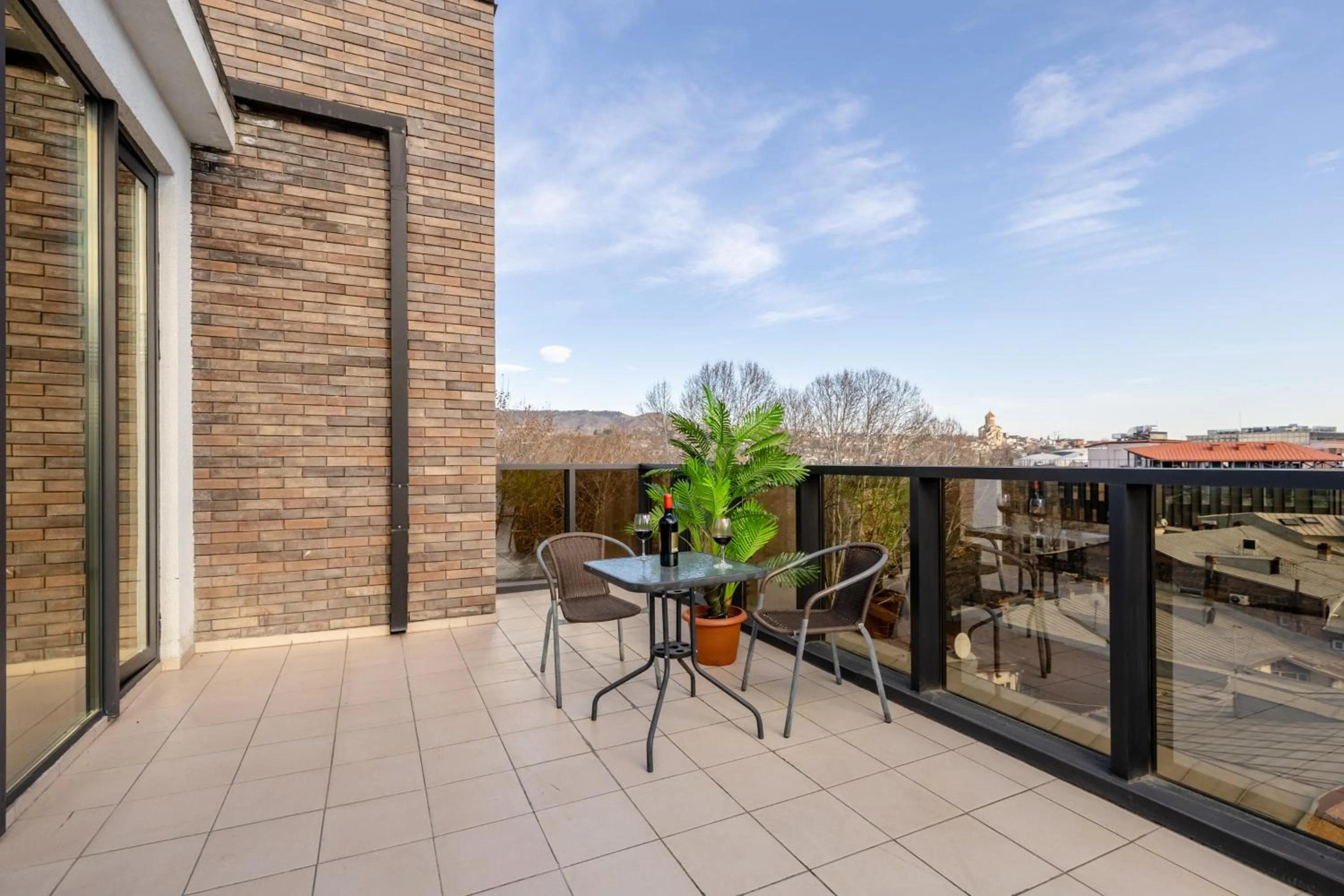 Property building in Brosse Garden