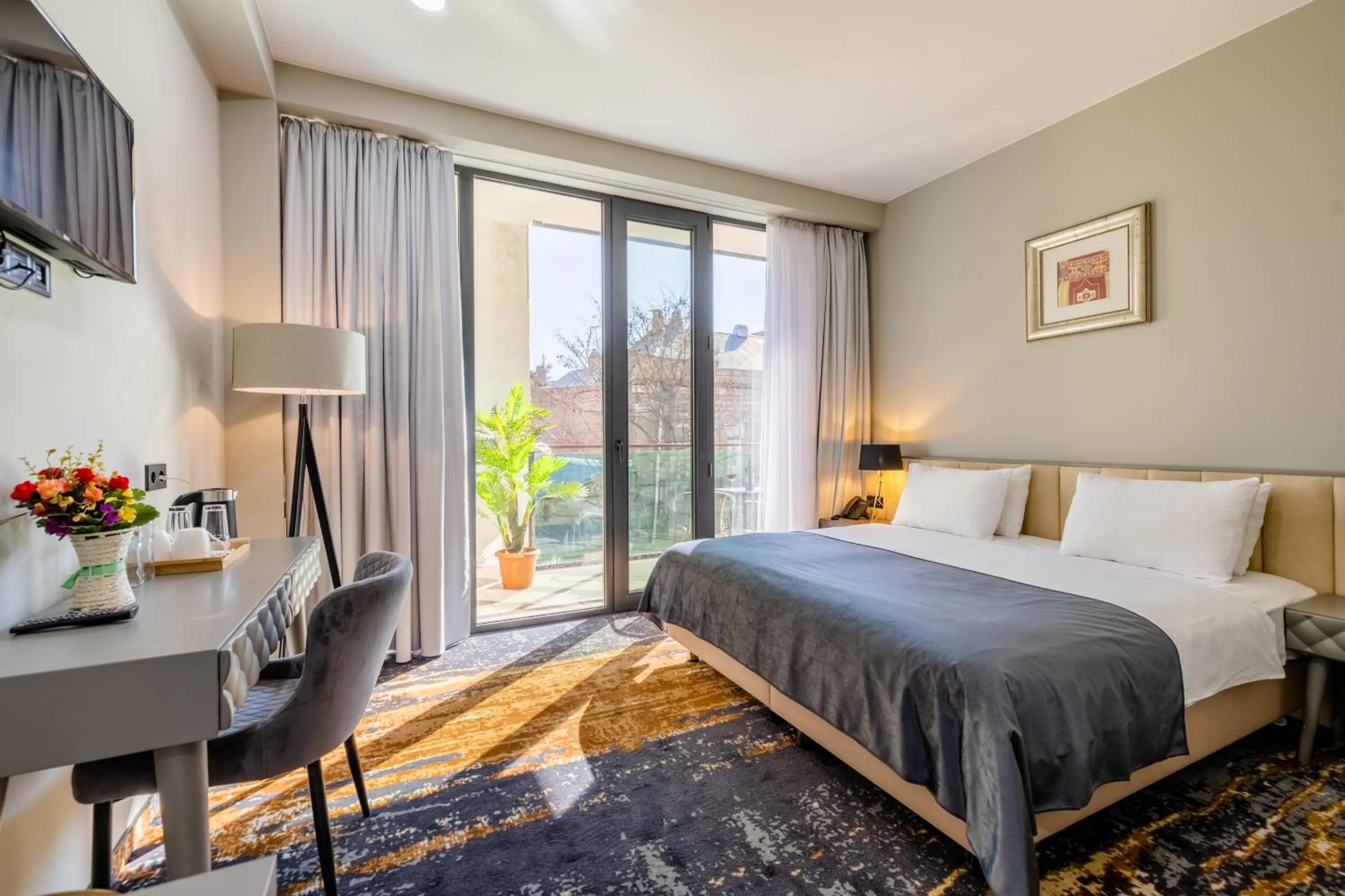 Bed in Brosse Garden