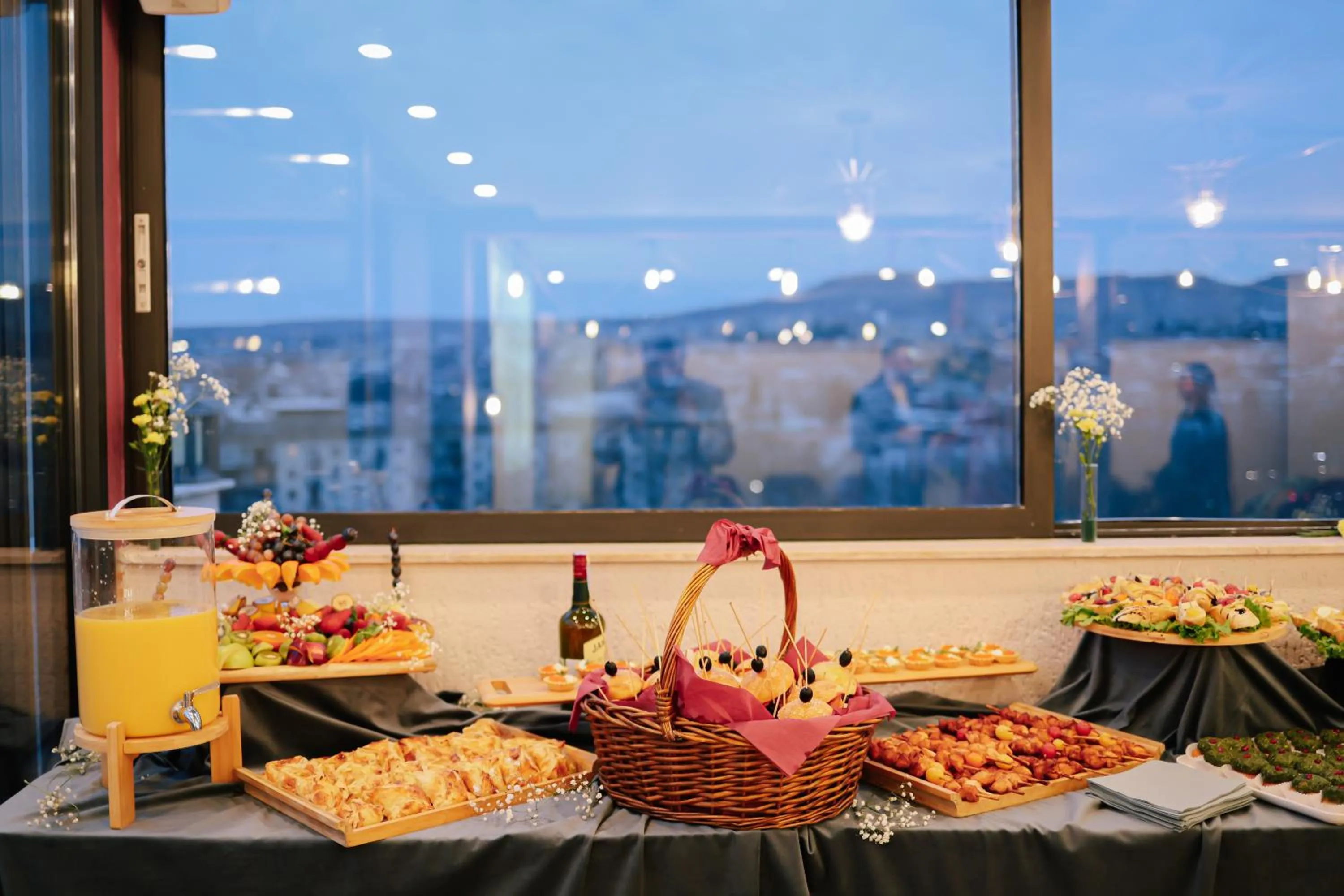 Food and drinks in Brosse Garden