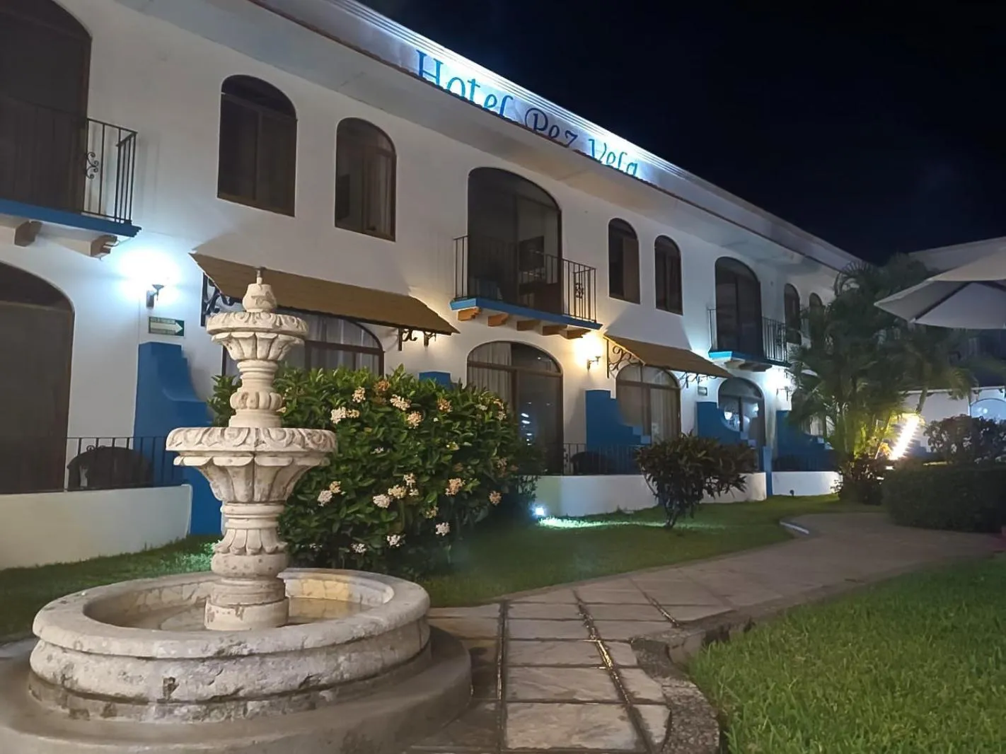 Garden view in Hotel Pez Vela