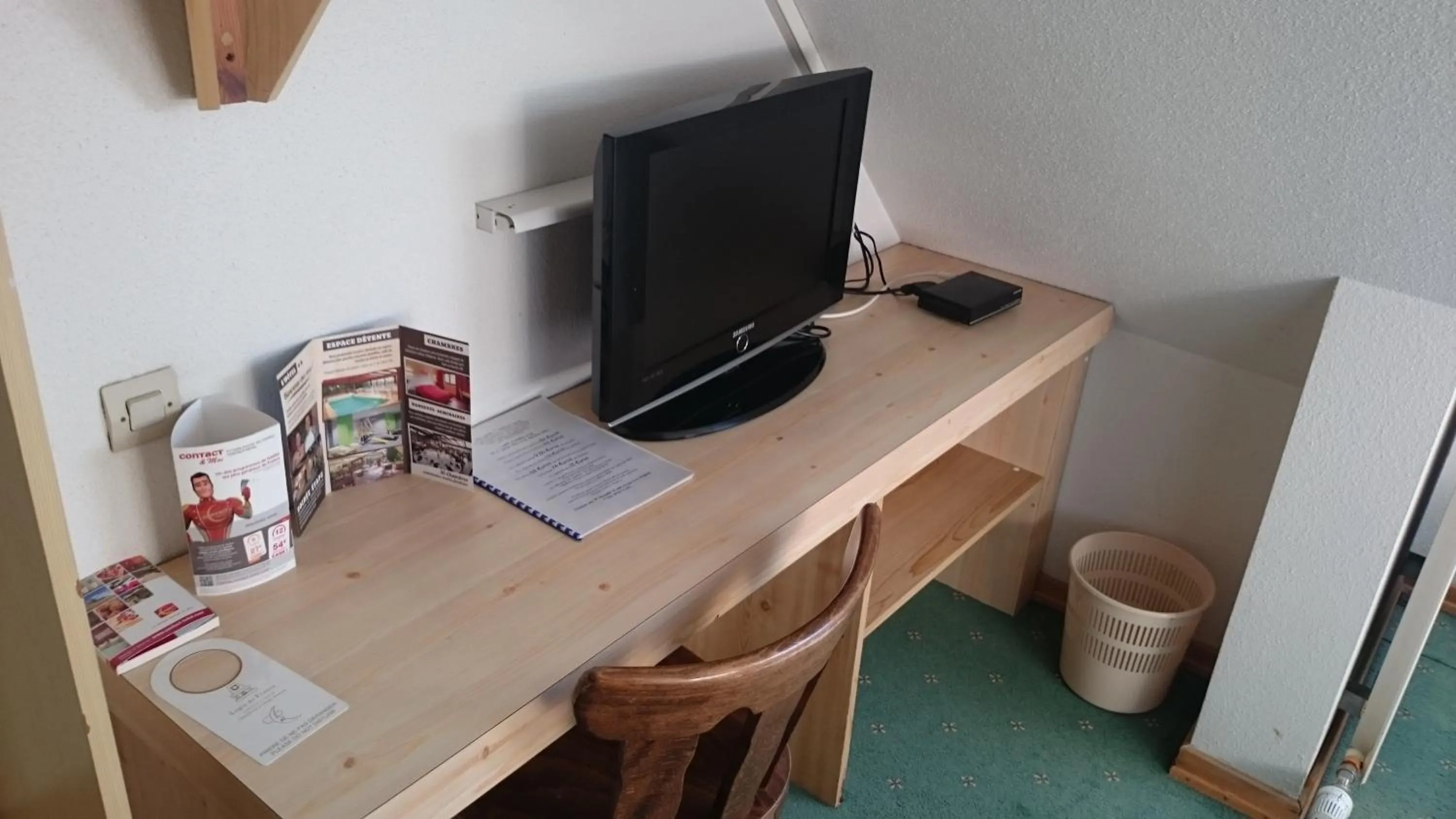 Seating area in Sud Hotel