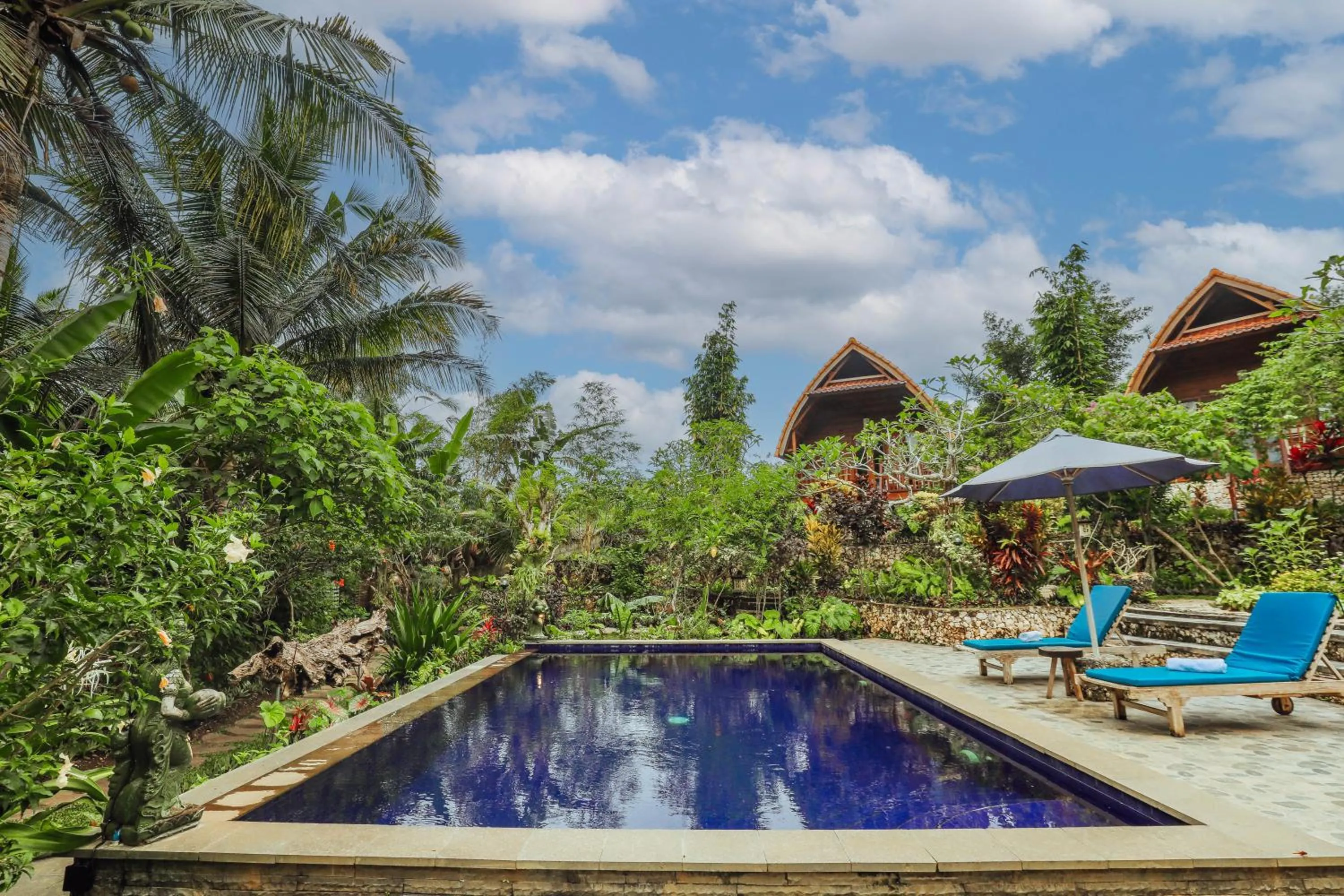 Swimming pool in The Tukad Gepuh Cottage and Resto