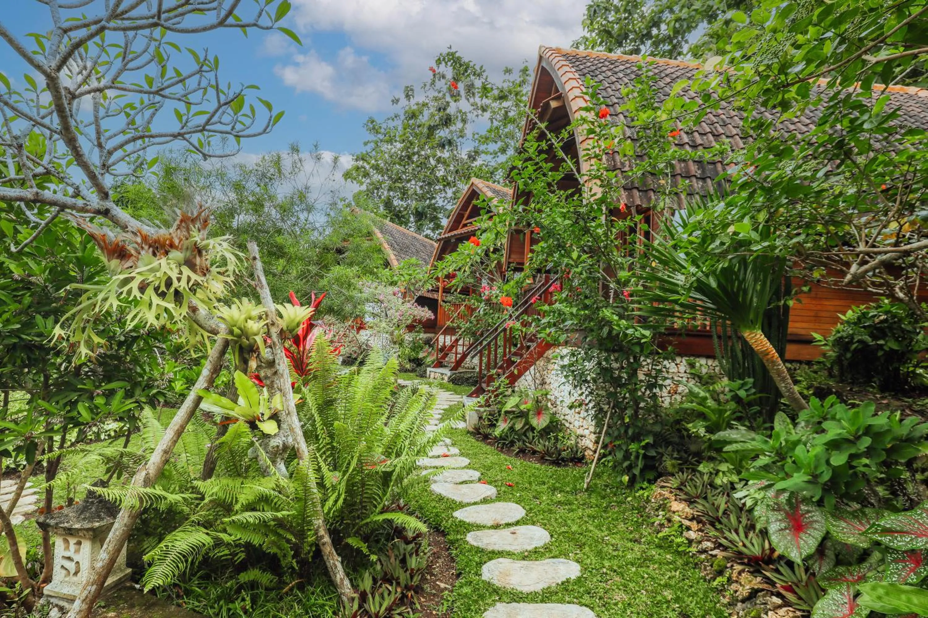 Garden view in The Tukad Gepuh Cottage and Resto