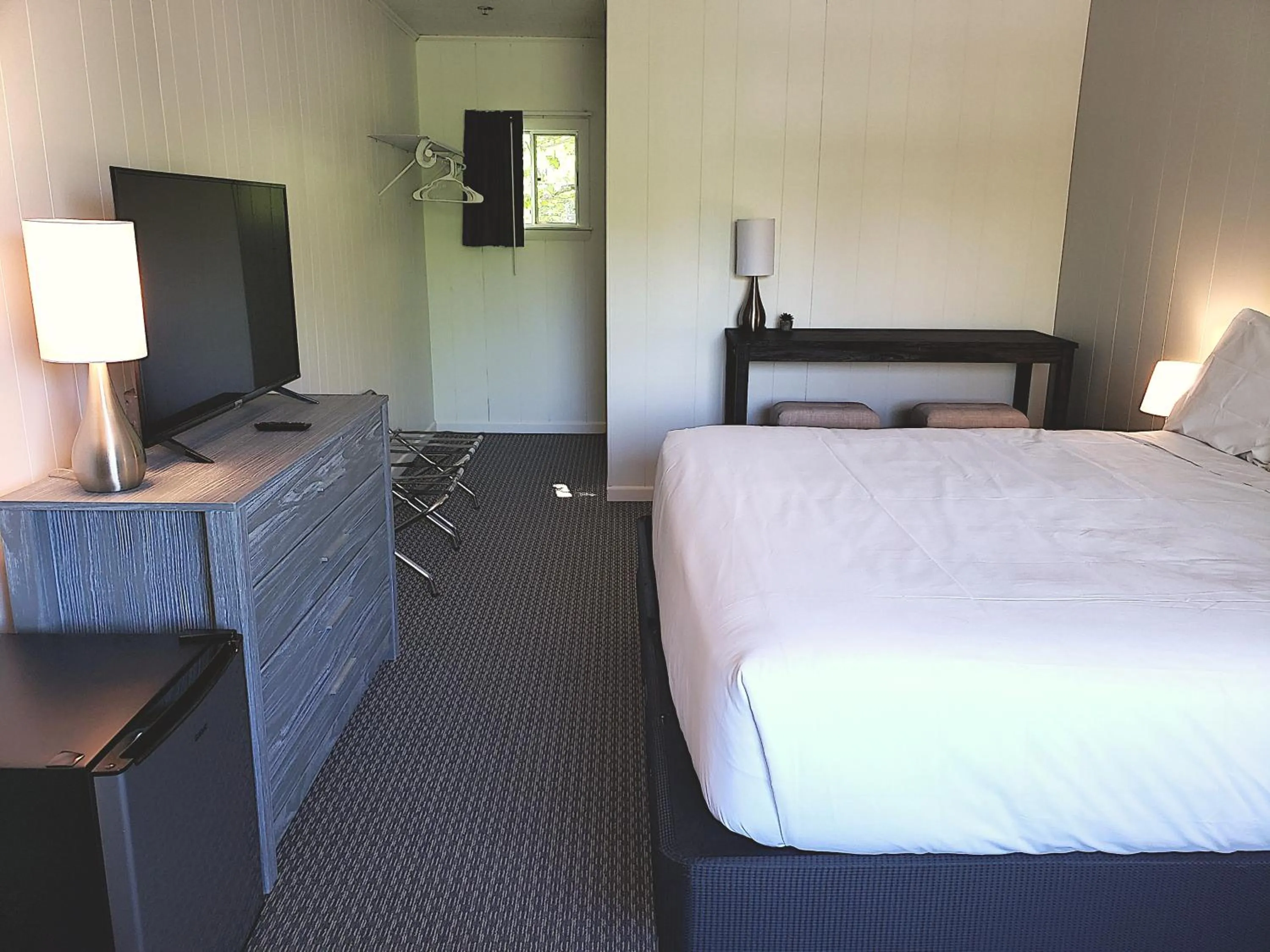 Bedroom, Bed in Anchorage Motel