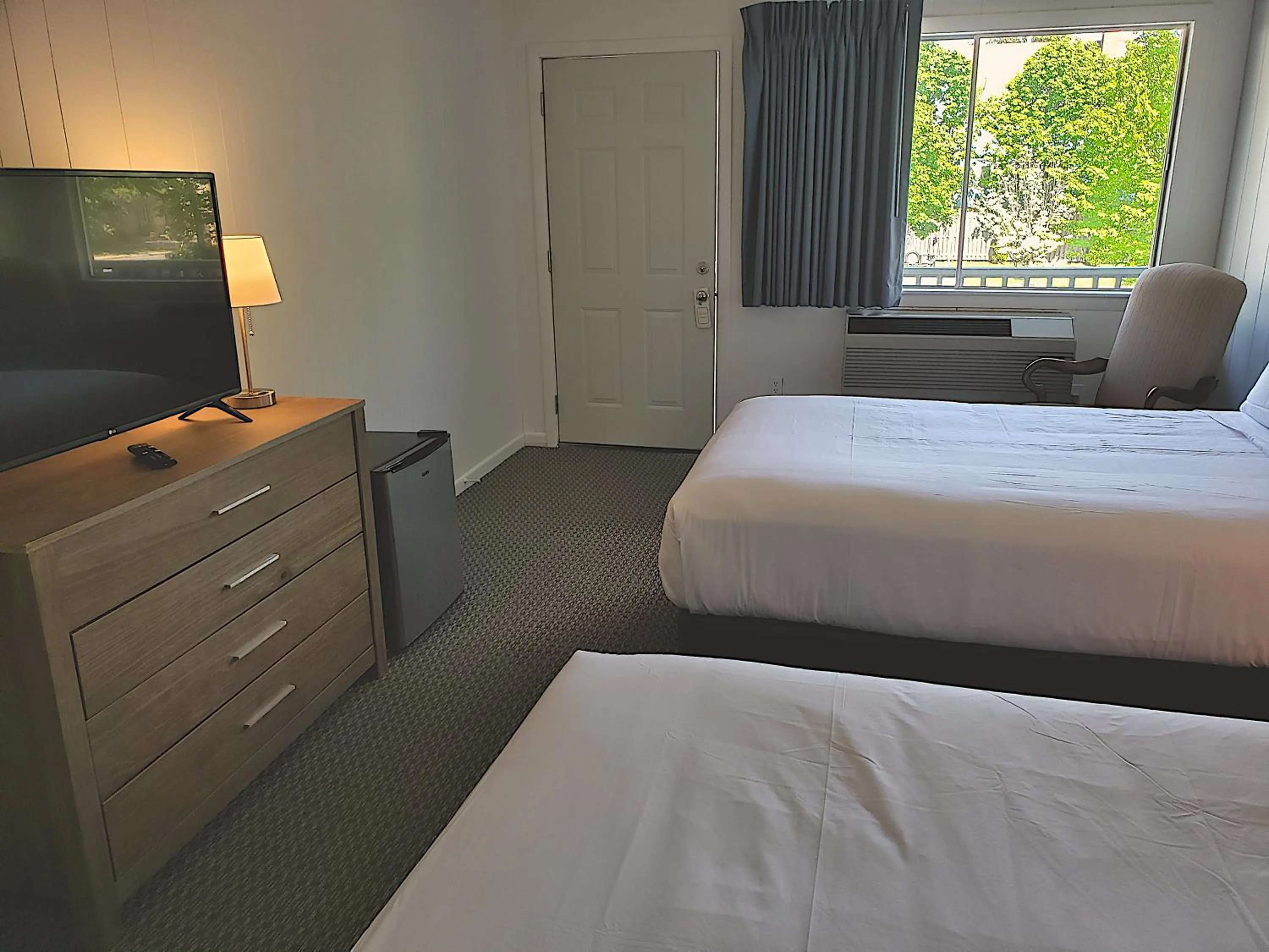 Bedroom, Bed in Anchorage Motel