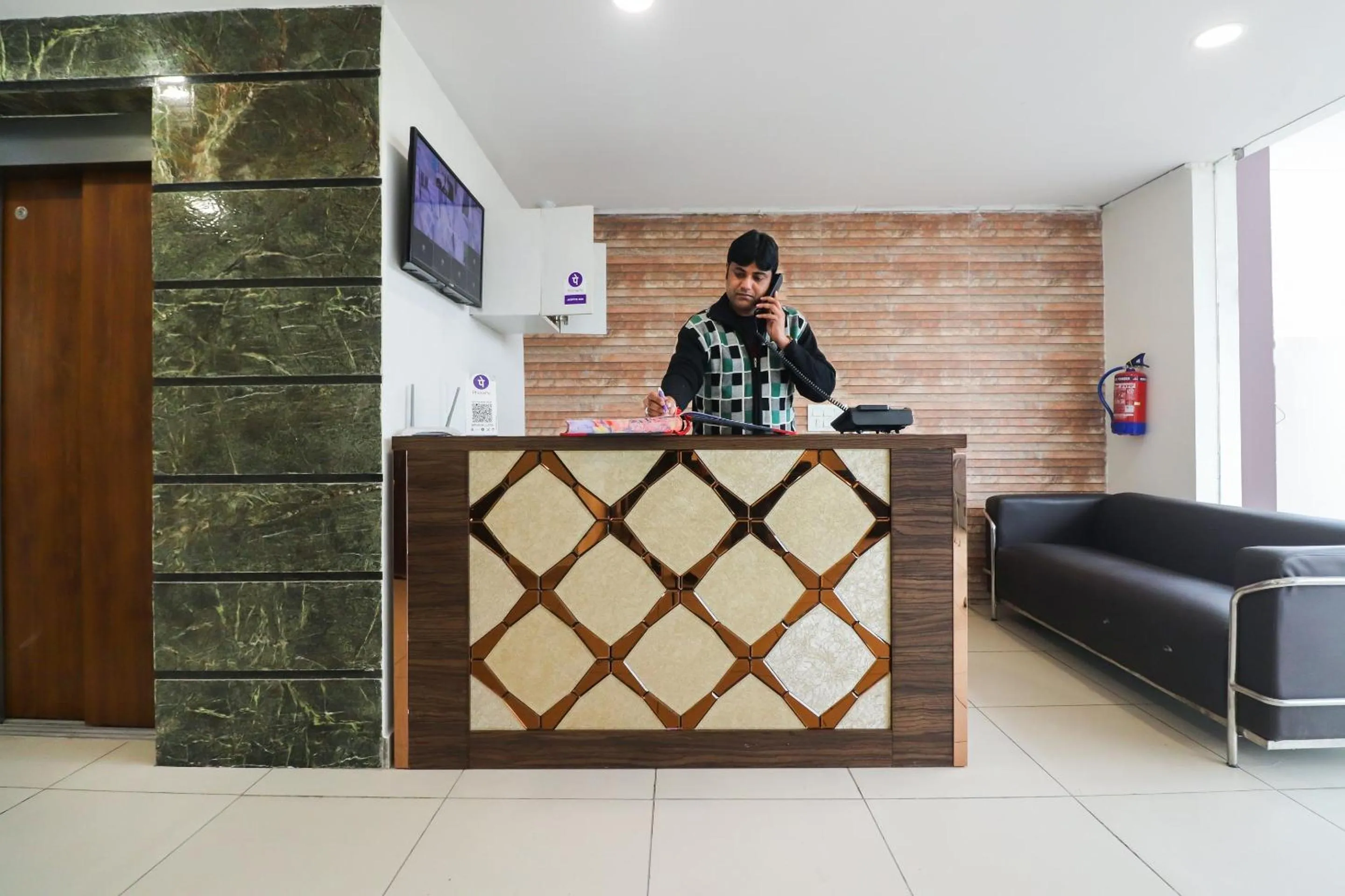 Lobby or reception in Collection O Green Leaf Residency
