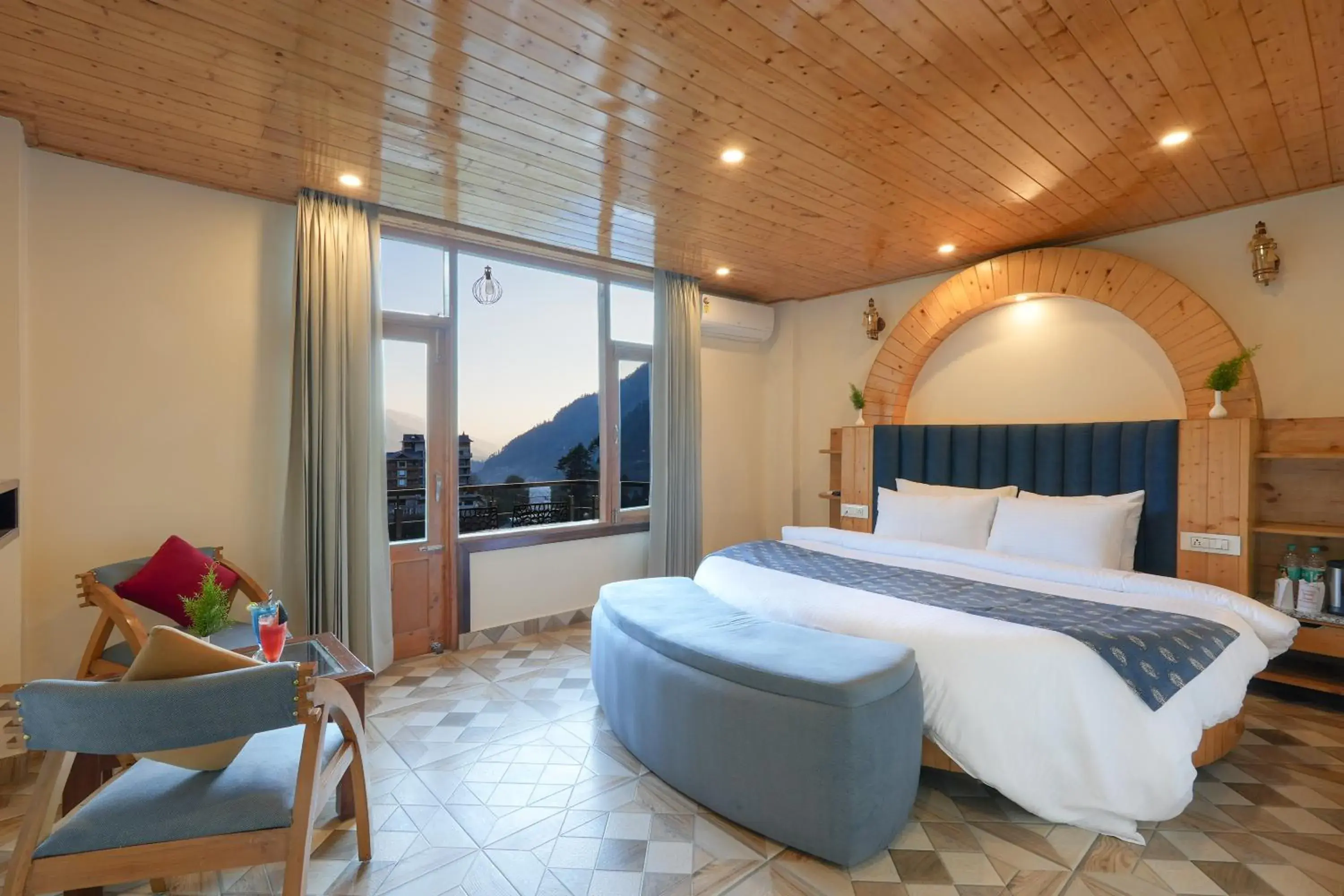 Property building, Bed in Snow City's Montana Blues Resort Manali - Heated & Air-Cooled Stay Property building, Bed in Snow City's Montana Blues Resort Manali - Heated & Air-Cooled Stay
