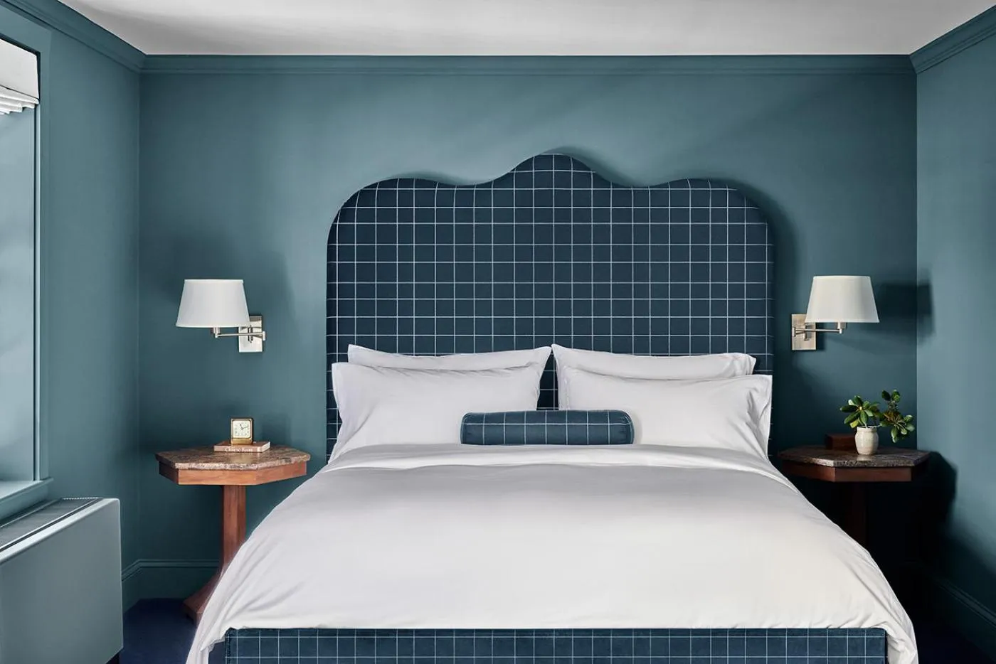 Bed in The Vanderbilt, Auberge Collection