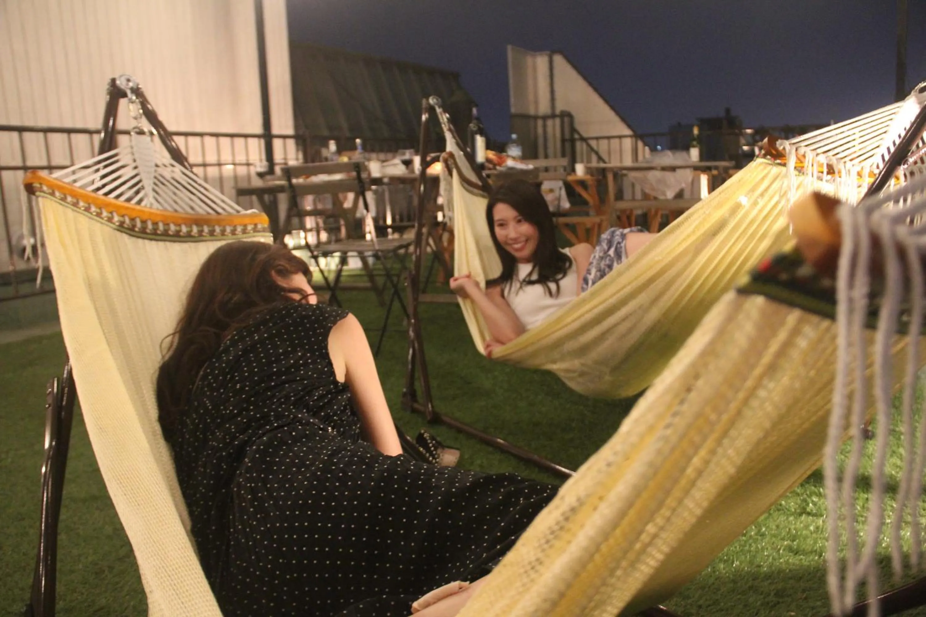 THE NEXT DOOR Dormitory & Private Hostel