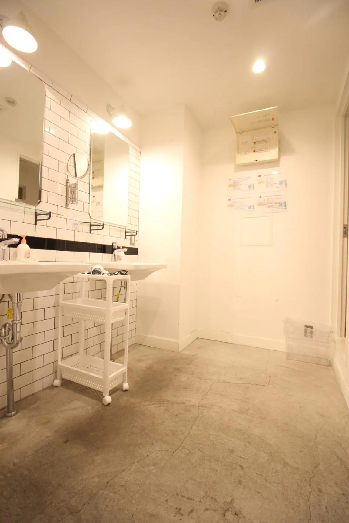 Bathroom in THE NEXT DOOR Dormitory & Private Hostel