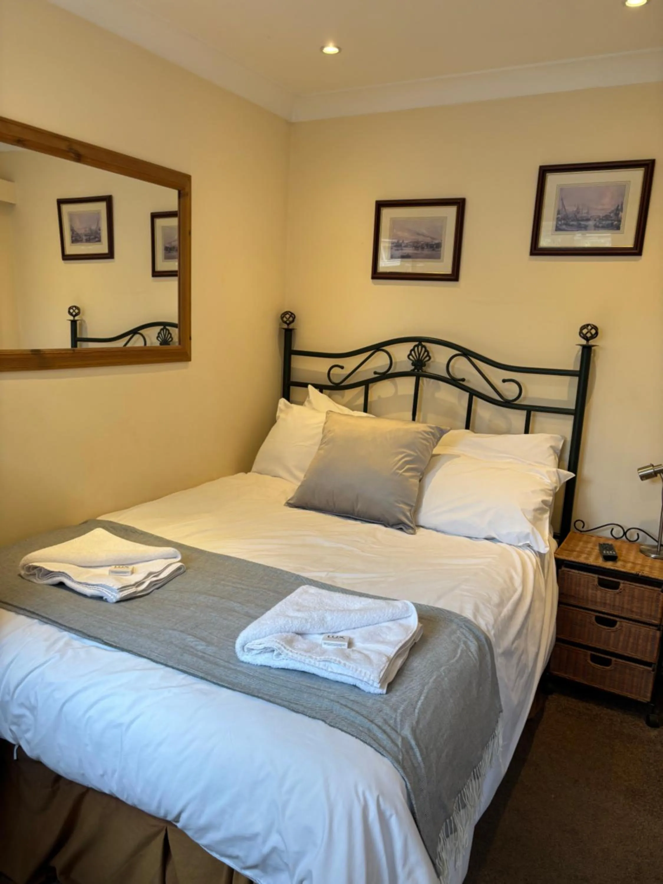 Bed in The Half Moon Inn