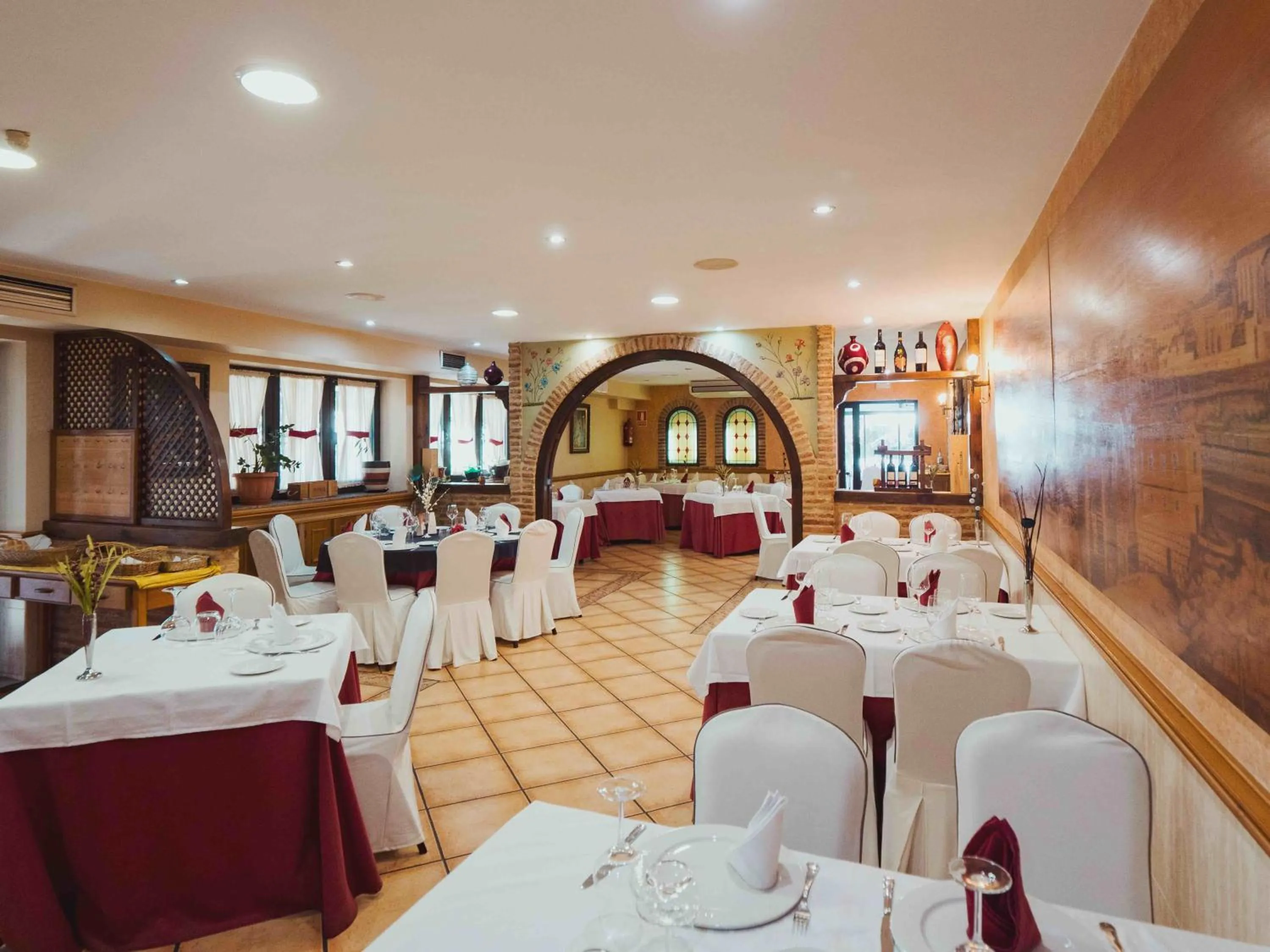 Restaurant/places to eat in Hotel Doña Carmen