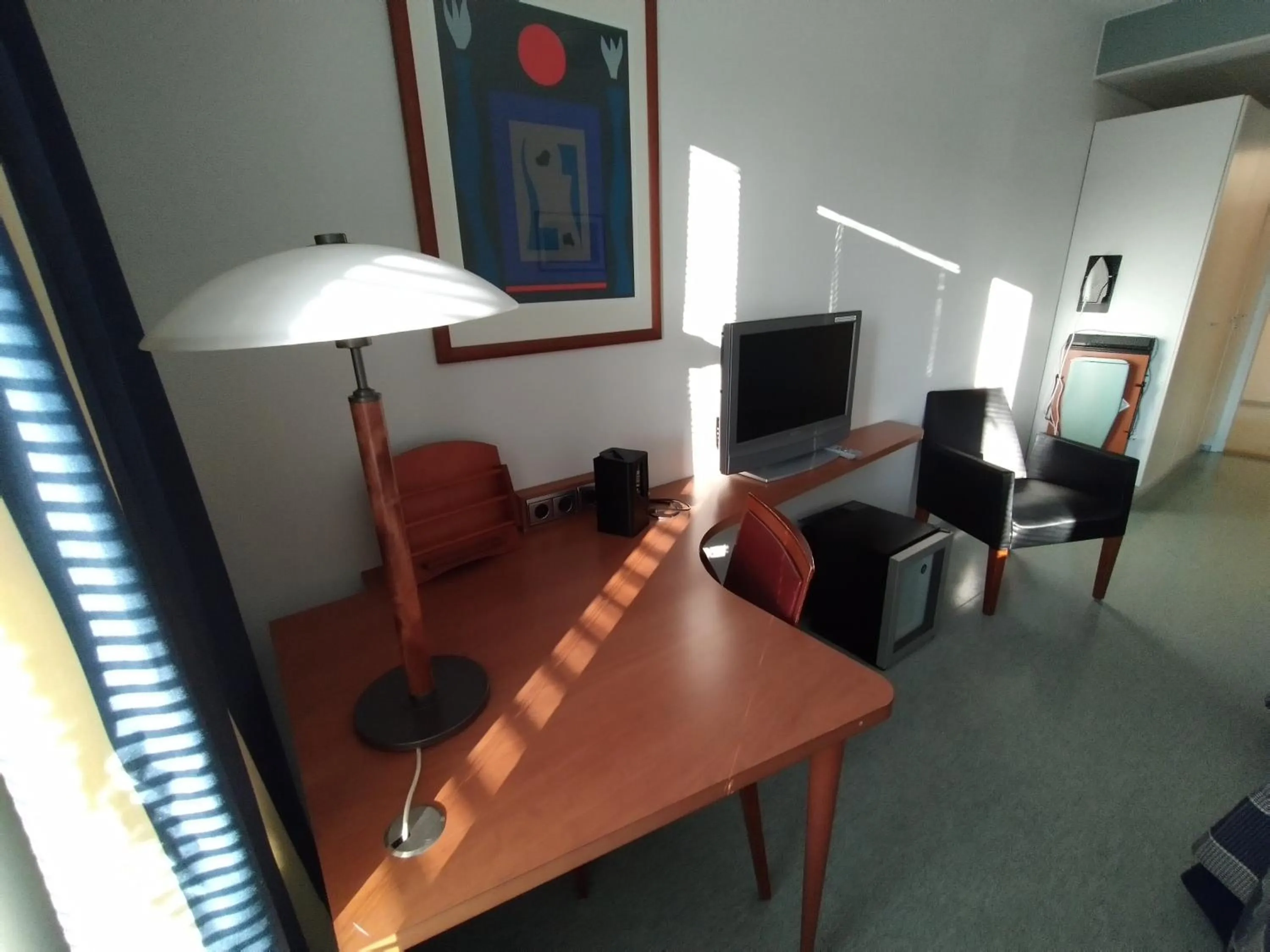 Photo of the whole room in West Side Hotel