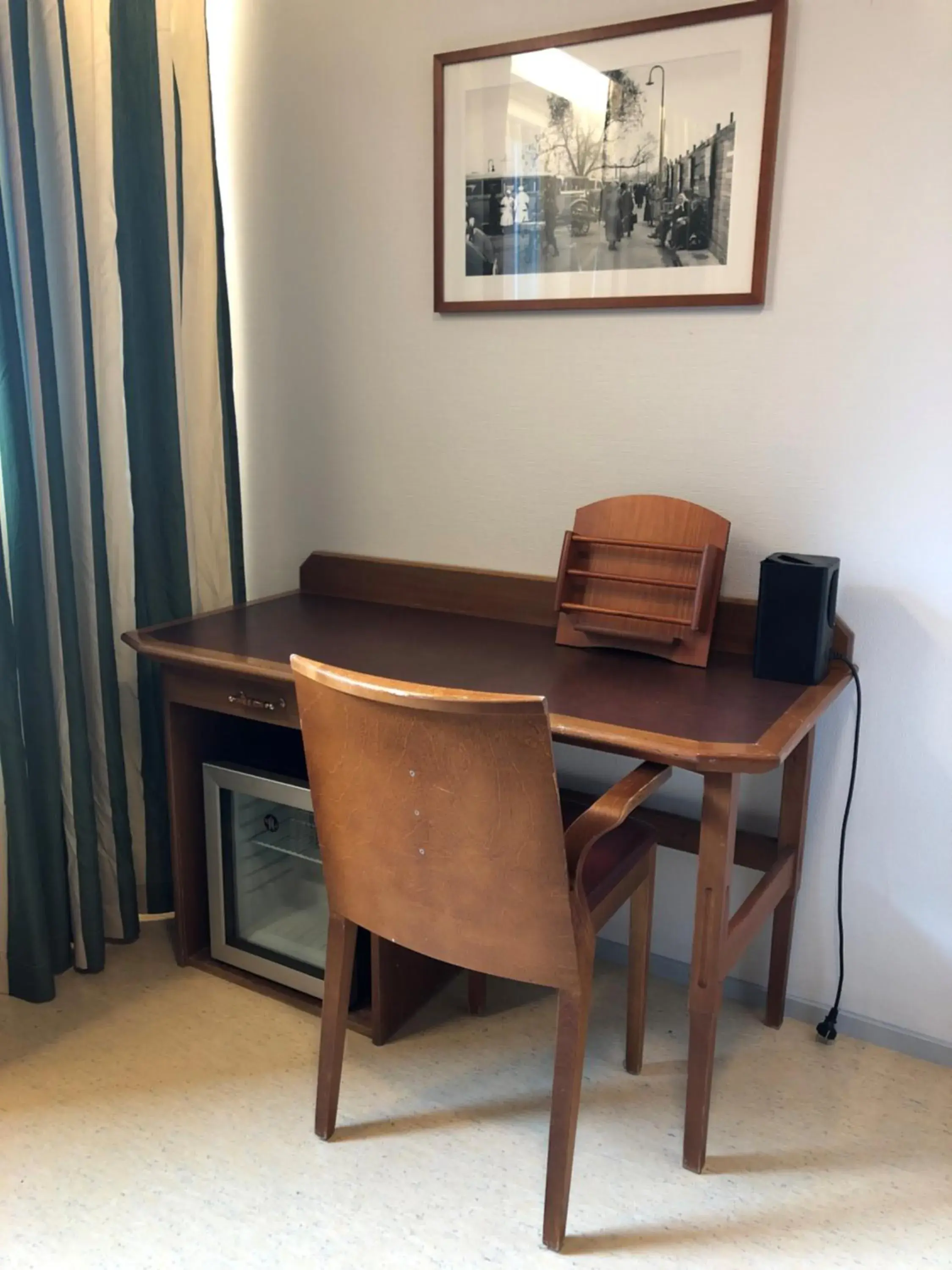 Photo of the whole room in West Side Hotel Photo of the whole room in West Side Hotel