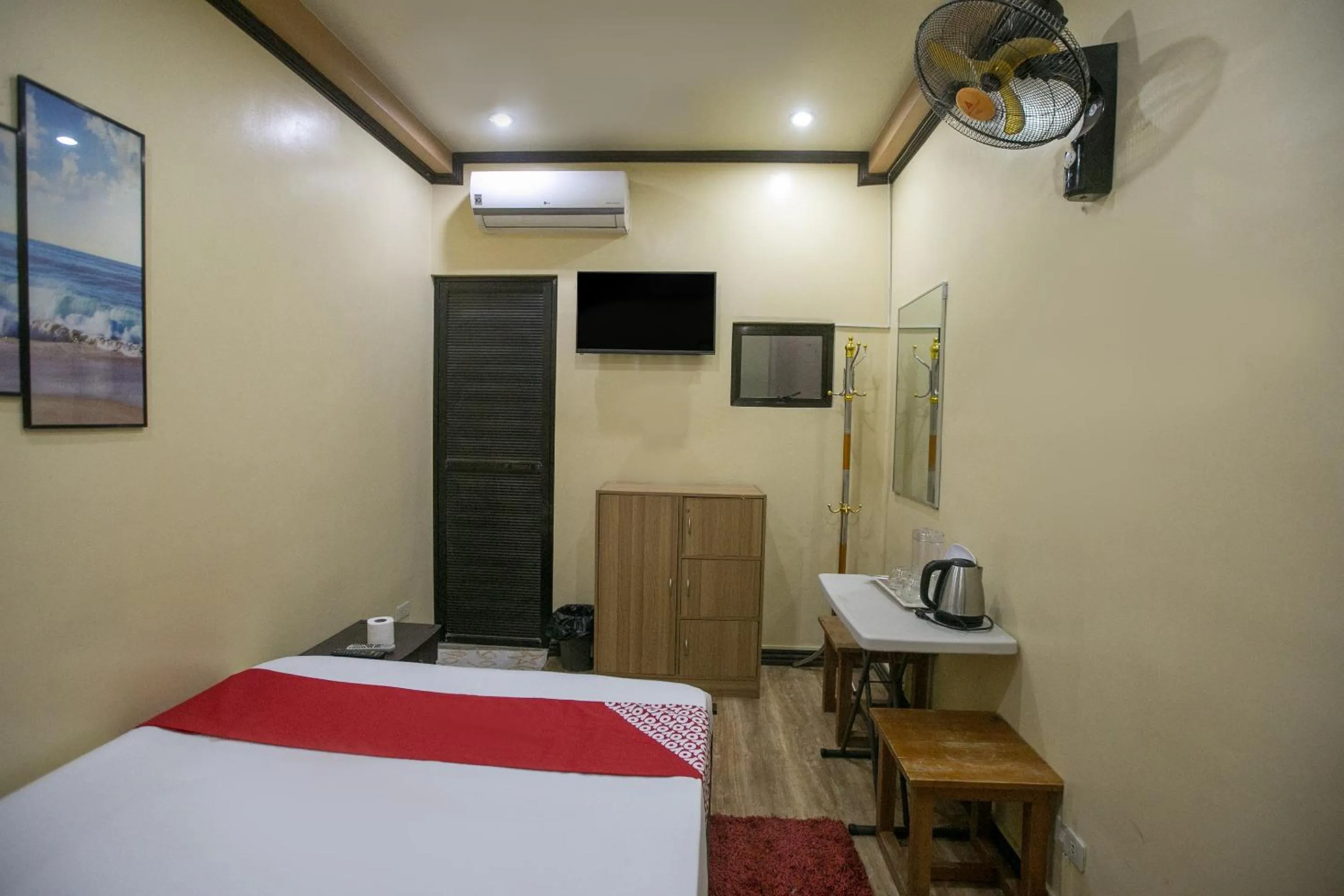 Bedroom, Bed in Rjat Guesthouse