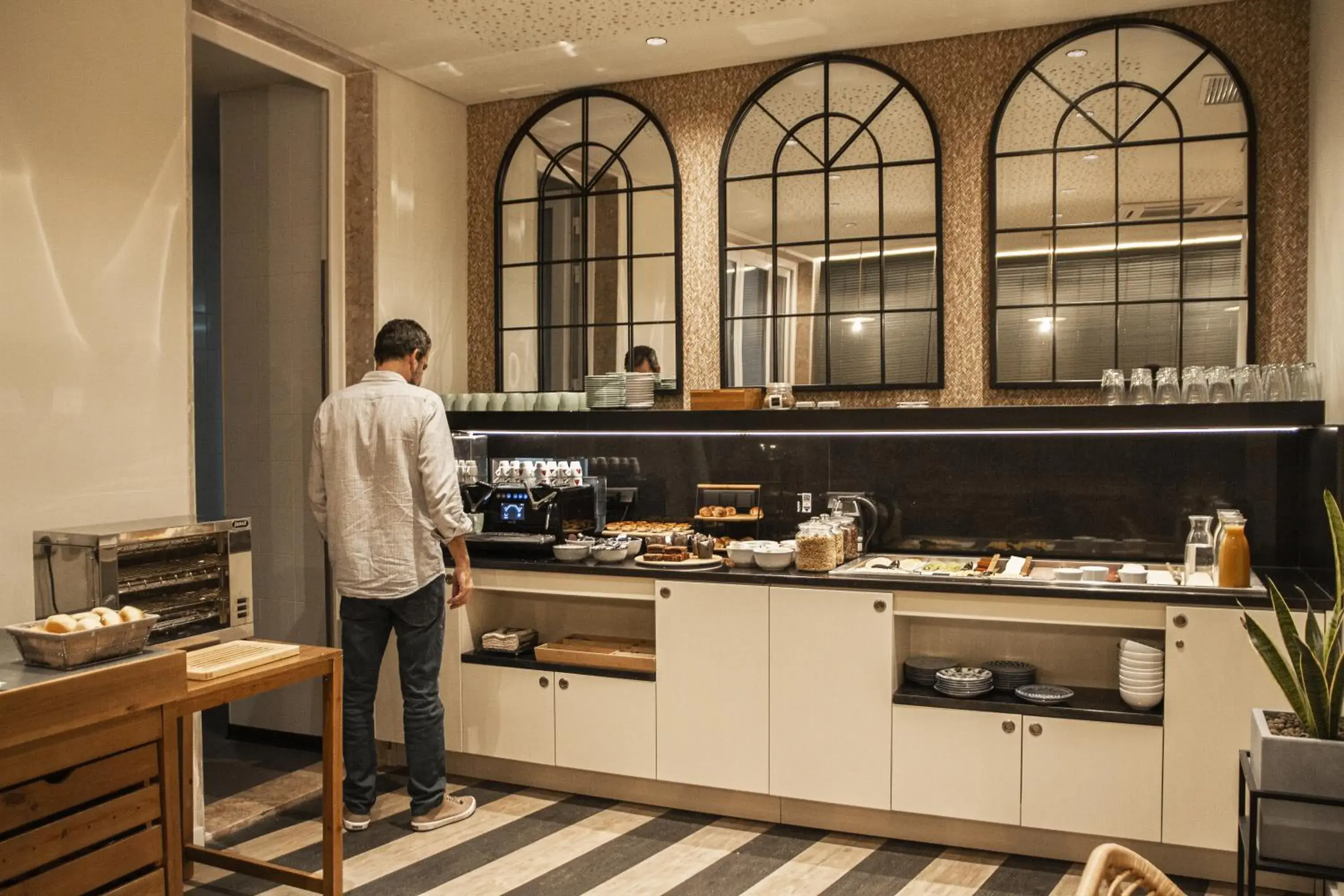 Breakfast in room Select Liberdade Breakfast in room Select Liberdade