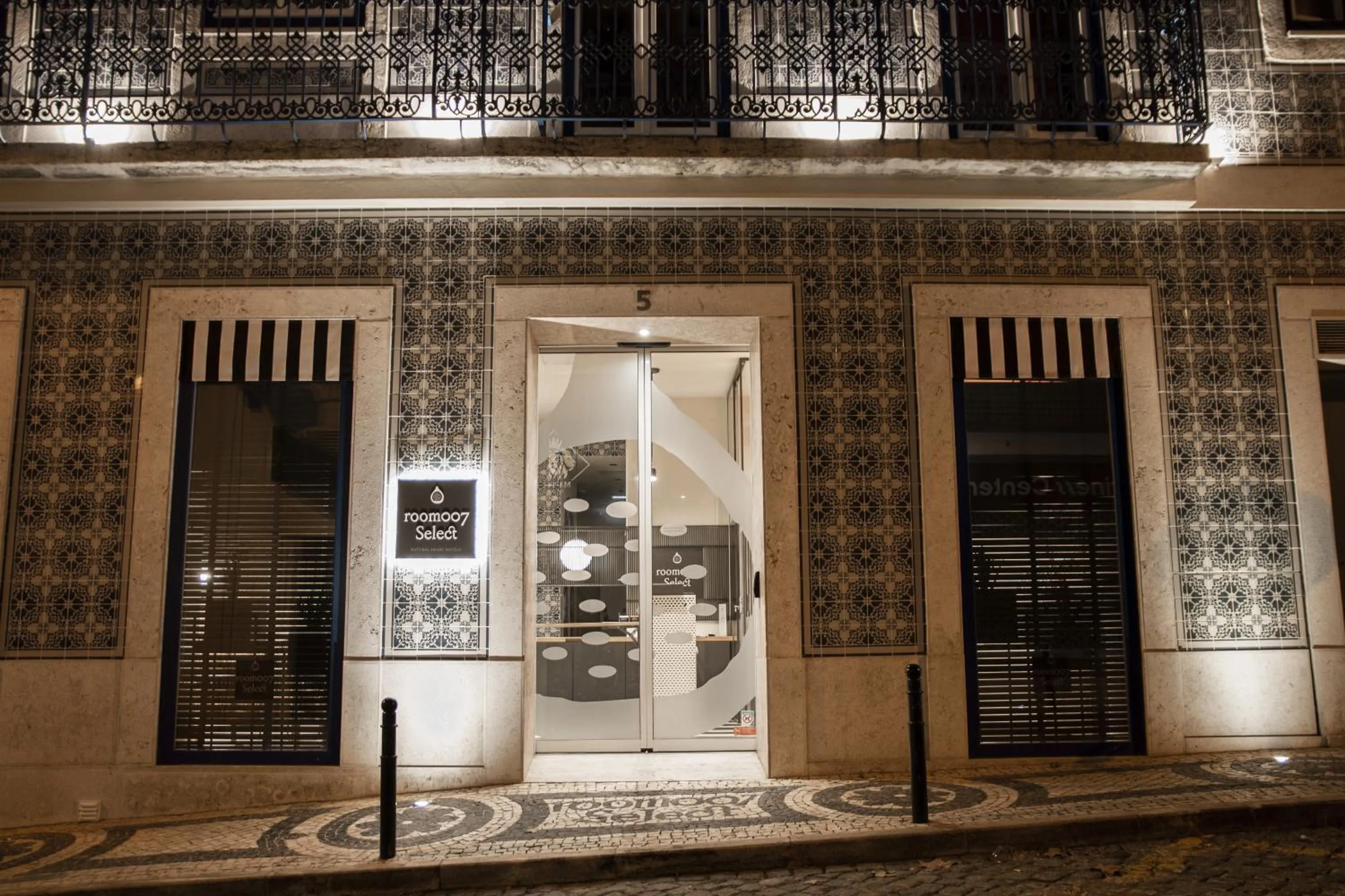 Facade/entrance in room Select Liberdade