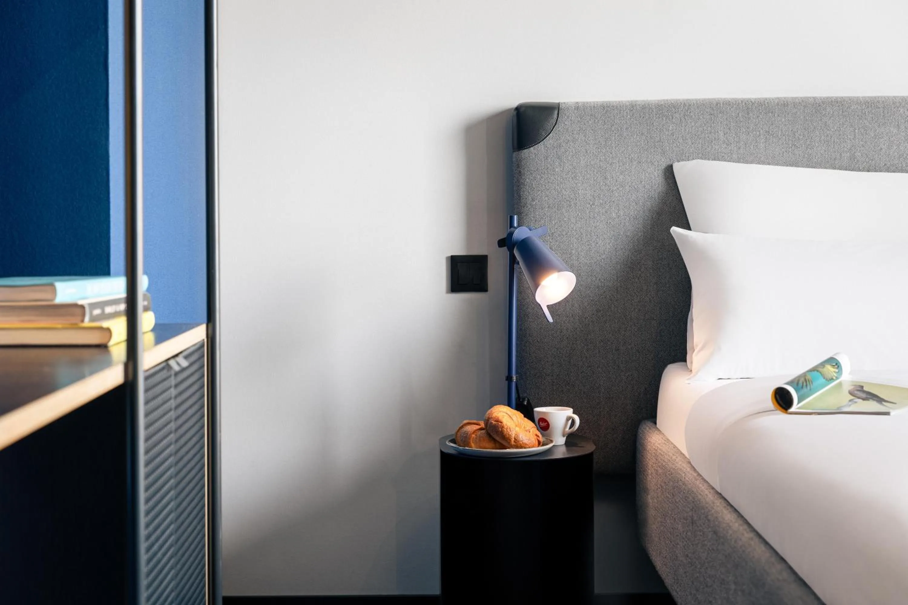 Photo of the whole room, Bed in The Social Hub Vienna