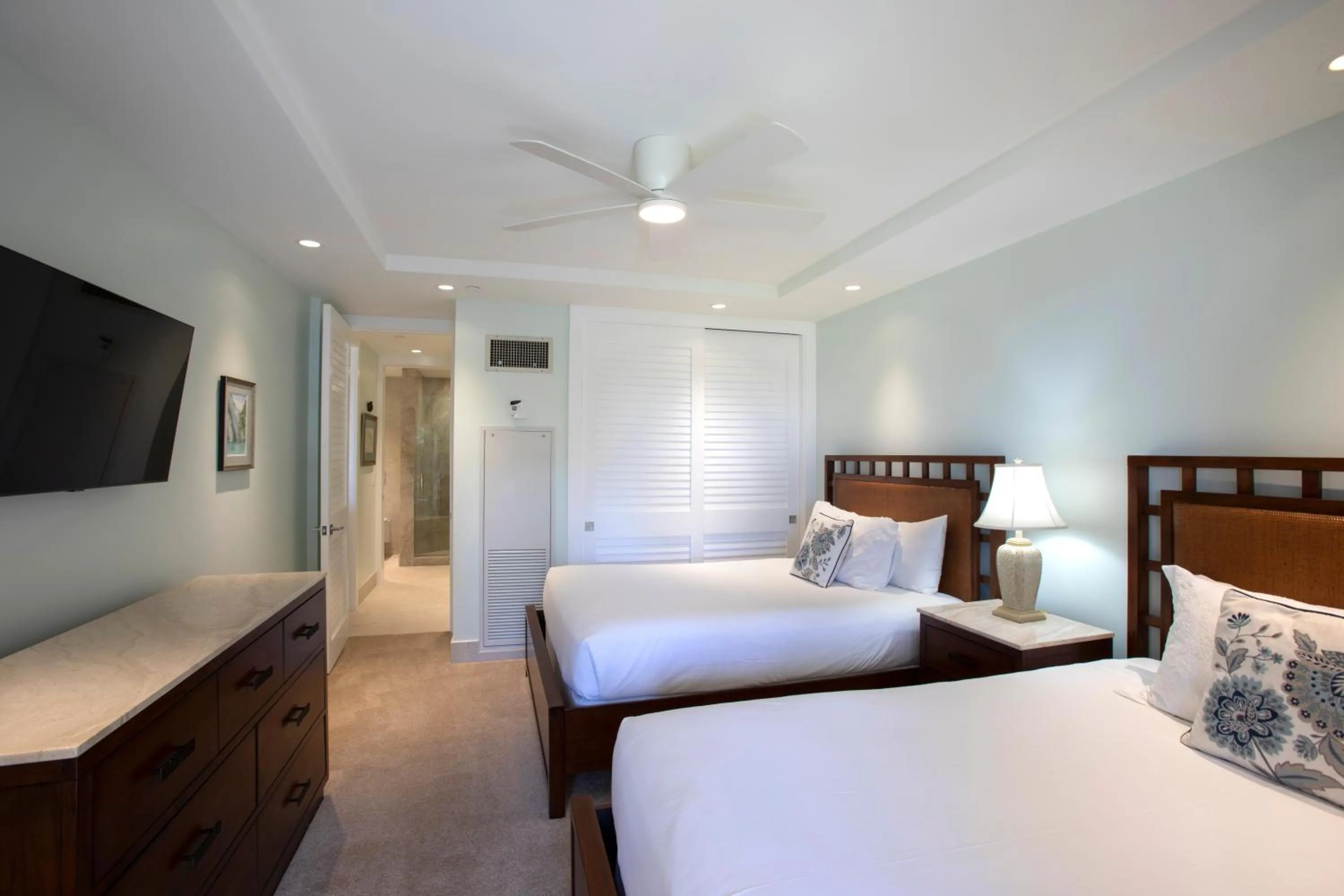 Bed in Kaanapali Alii