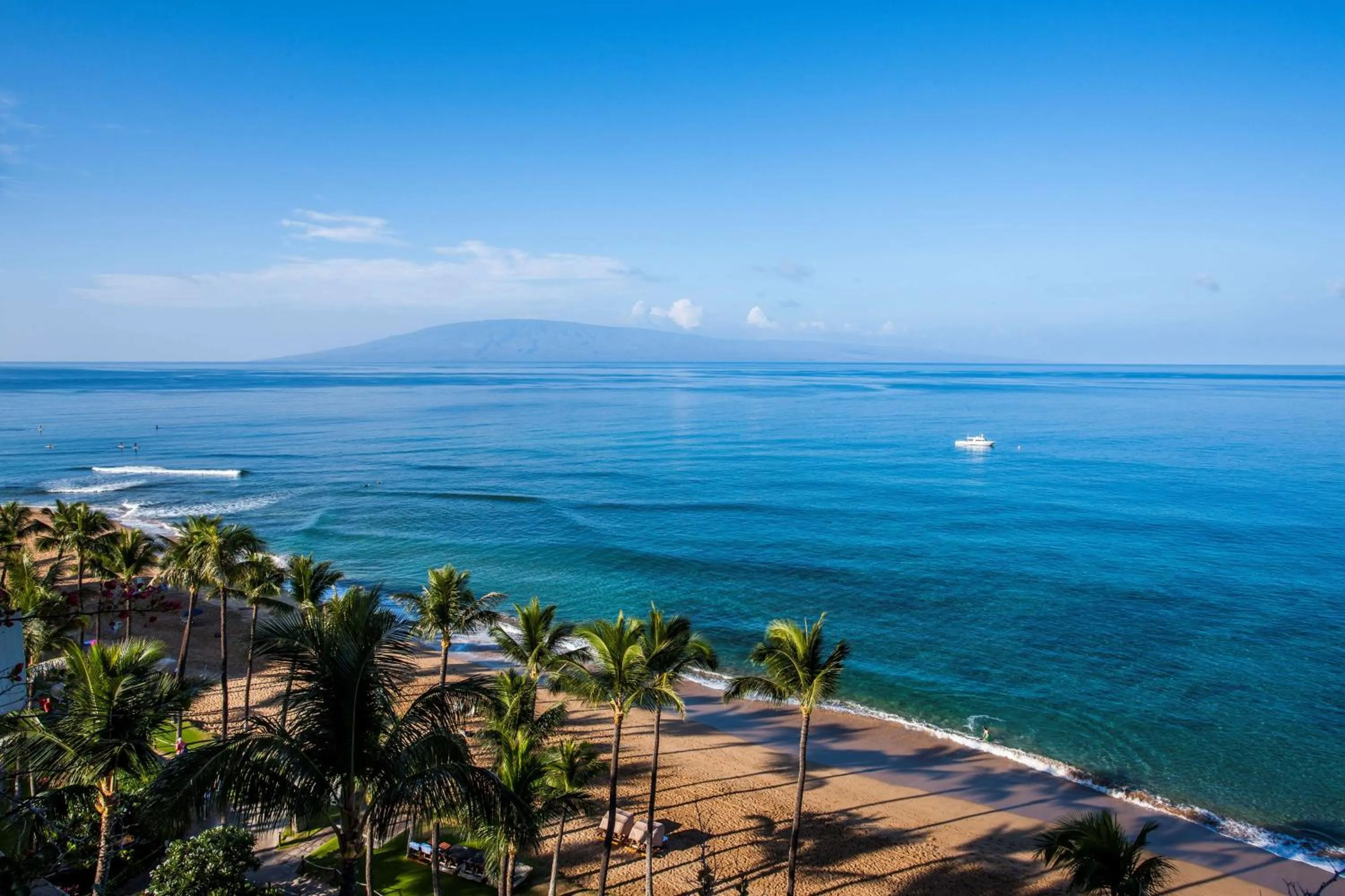 Photo of the whole room in Kaanapali Alii