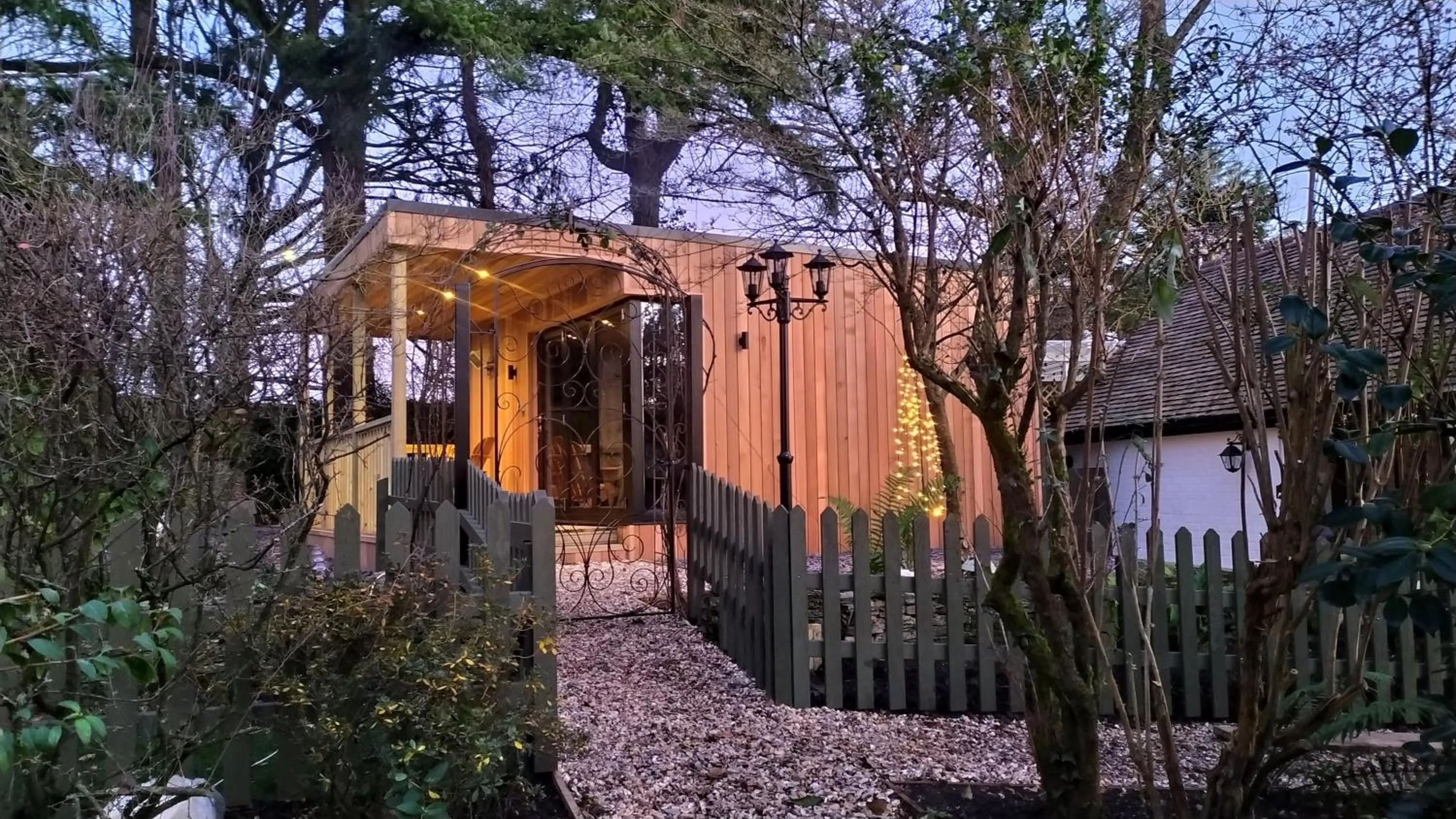 Bedroom in Thatched Eaves