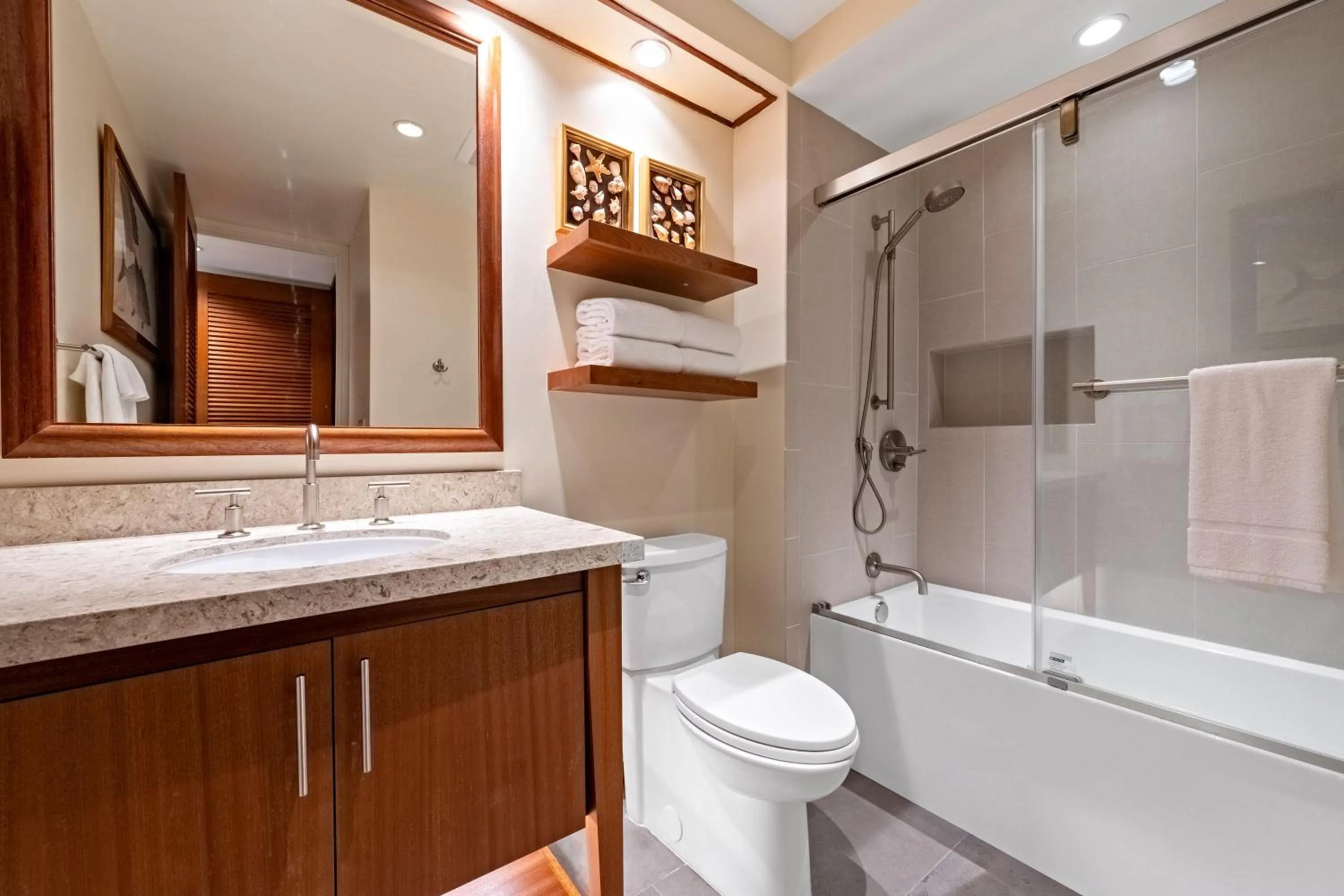 Bathroom in Mauna Lani Point