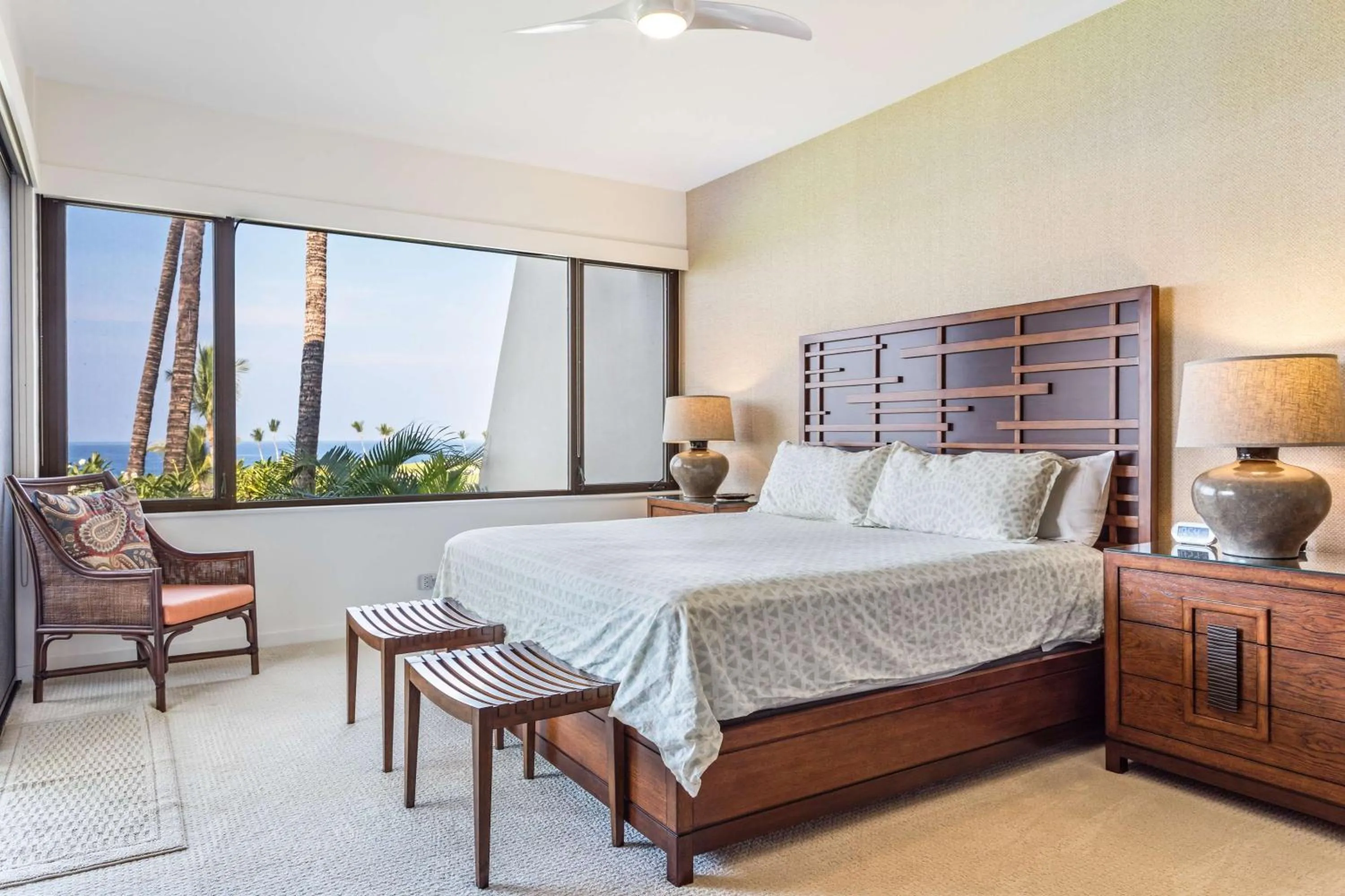 Photo of the whole room in Mauna Lani Point