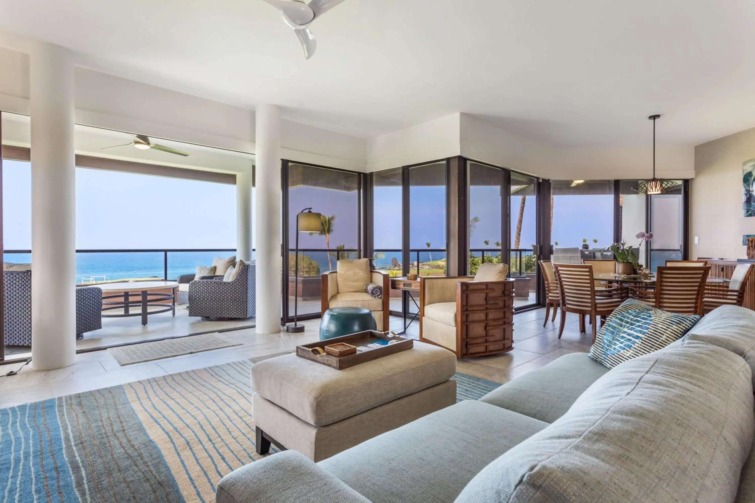 Photo of the whole room in Mauna Lani Point