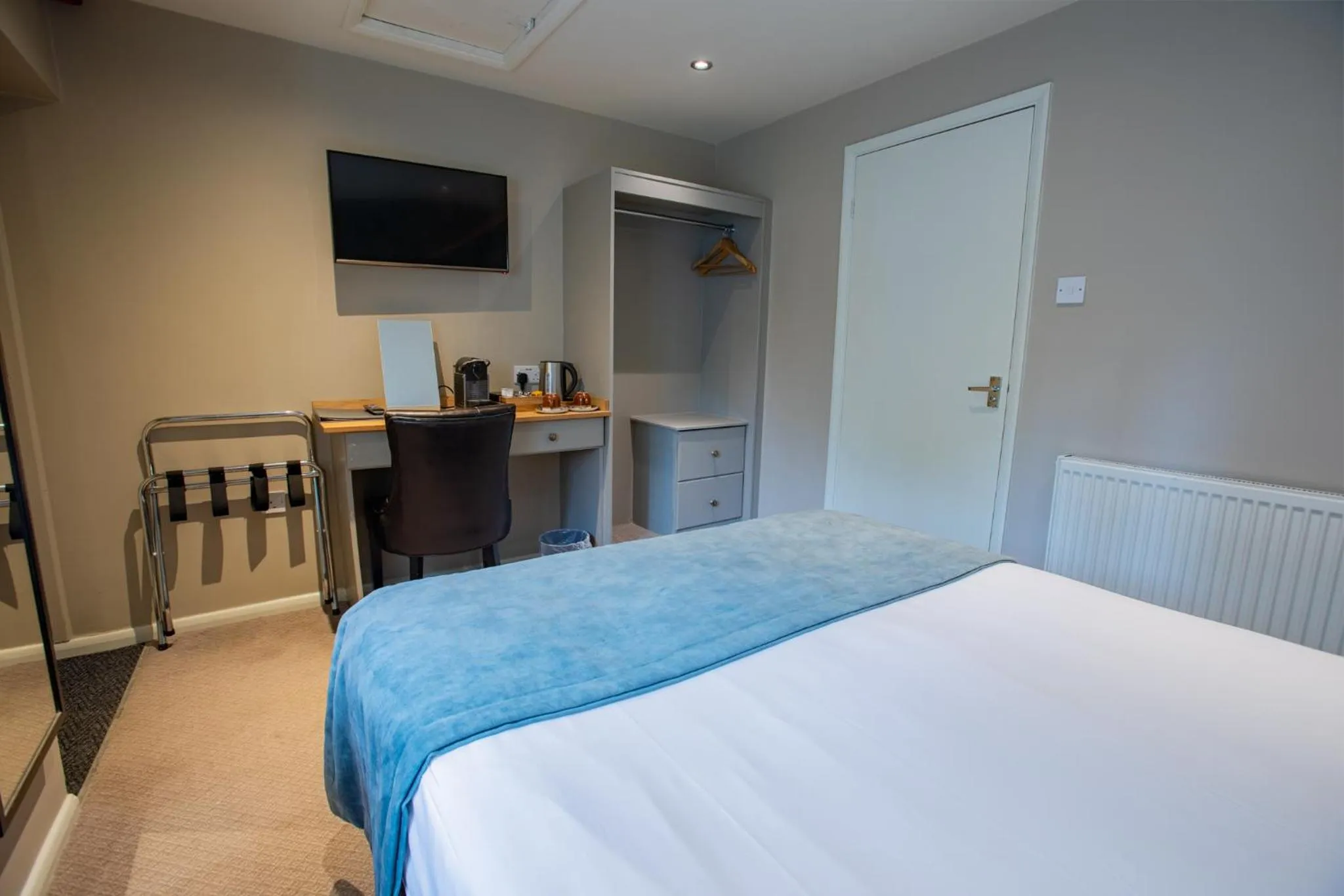 TV and multimedia, Bed in The Midland Hotel