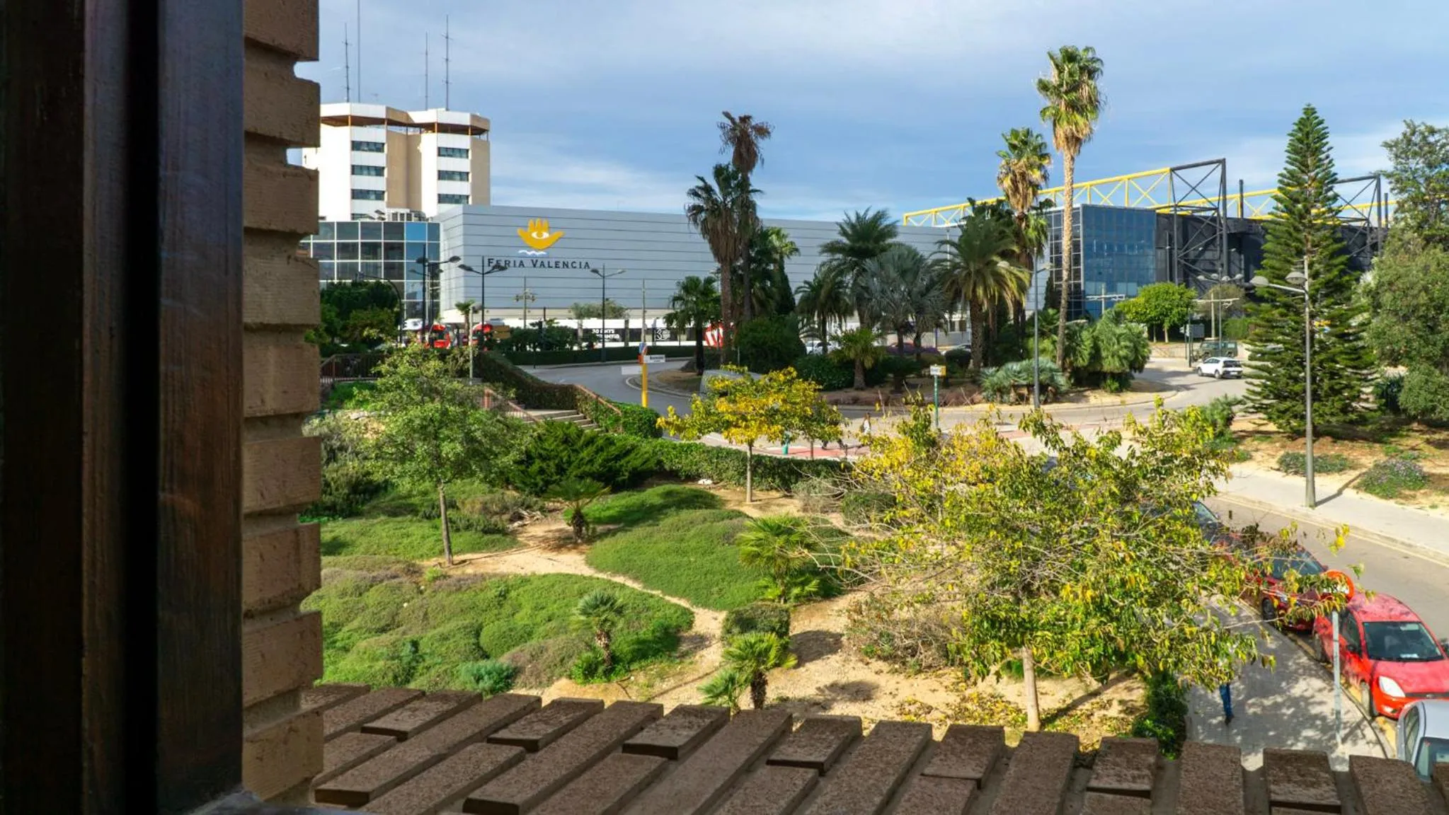 Landmark view in SunDos Feria Valencia