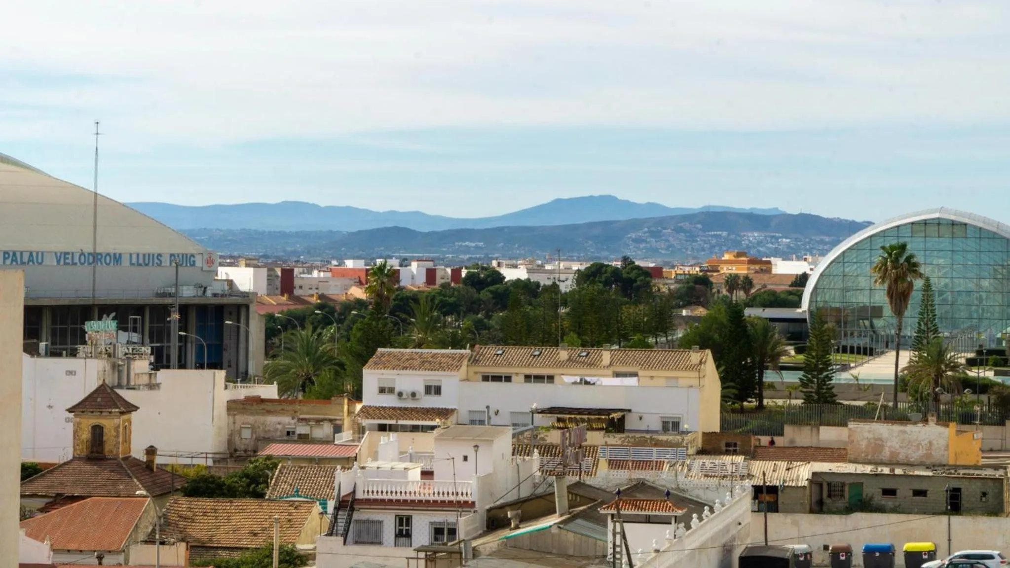 Nearby landmark in SunDos Feria Valencia