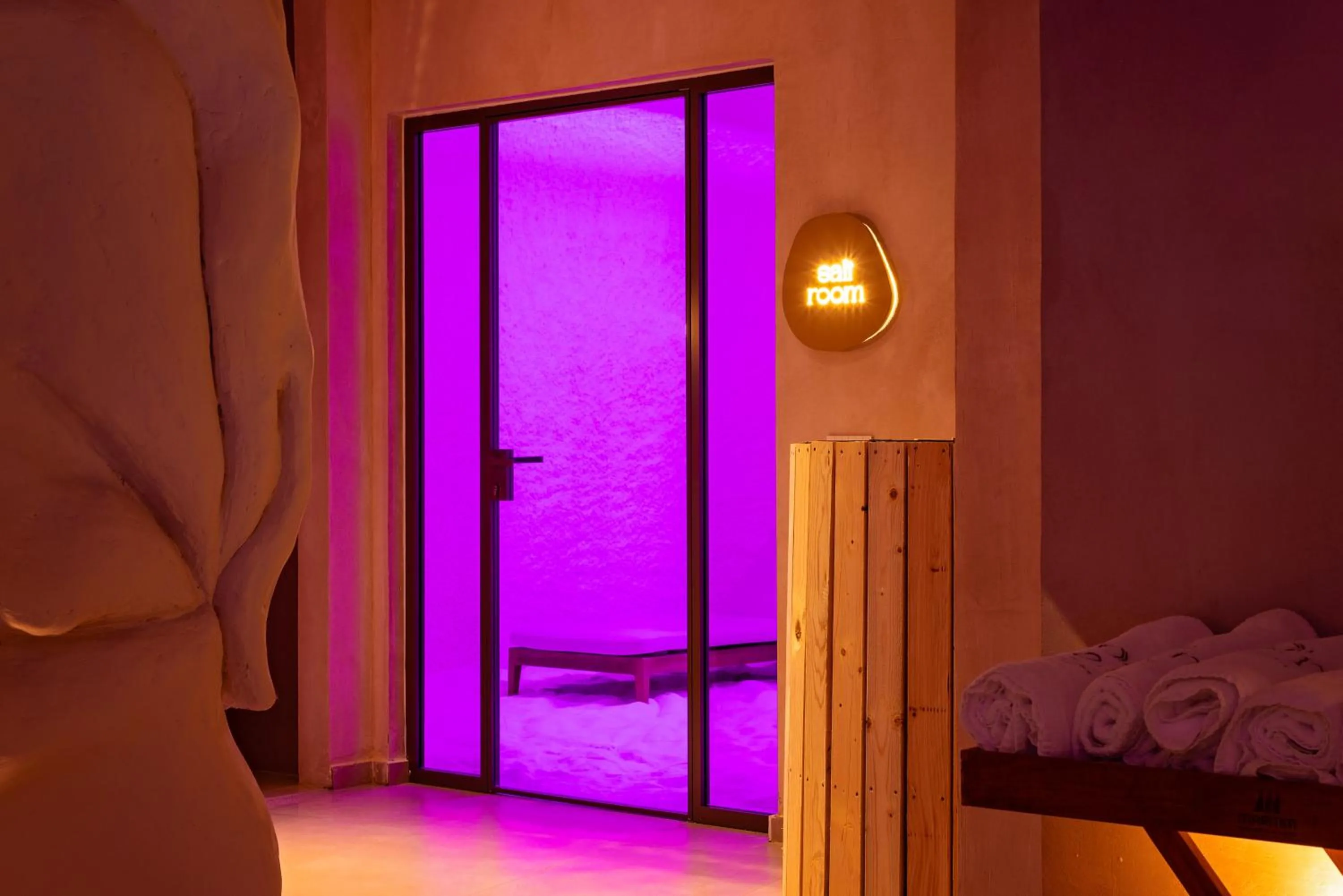 Spa and wellness centre/facilities, Bed in Maritim Marina Bay Resort SPA & Casino