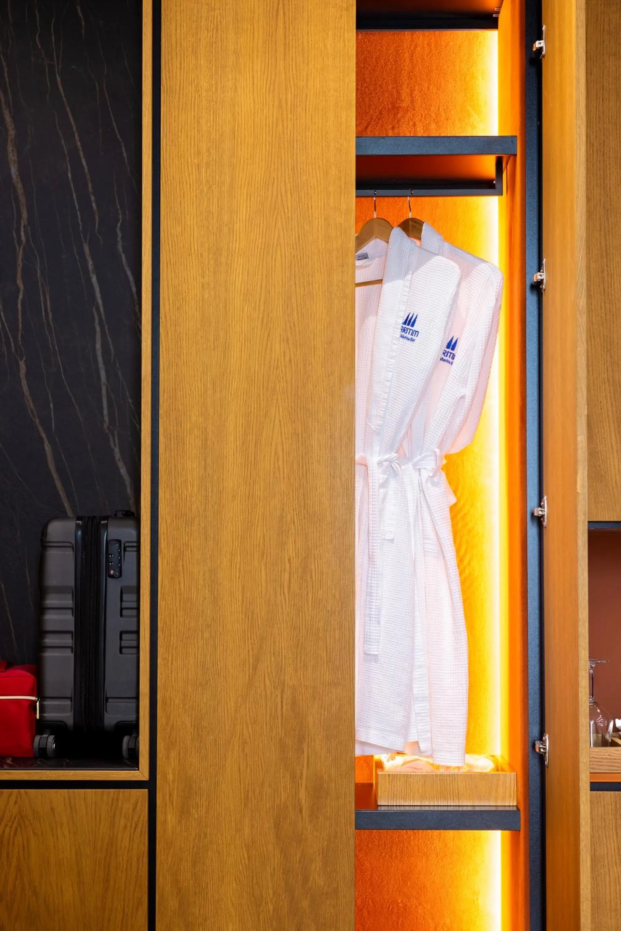 towels in Maritim Marina Bay Resort SPA & Casino