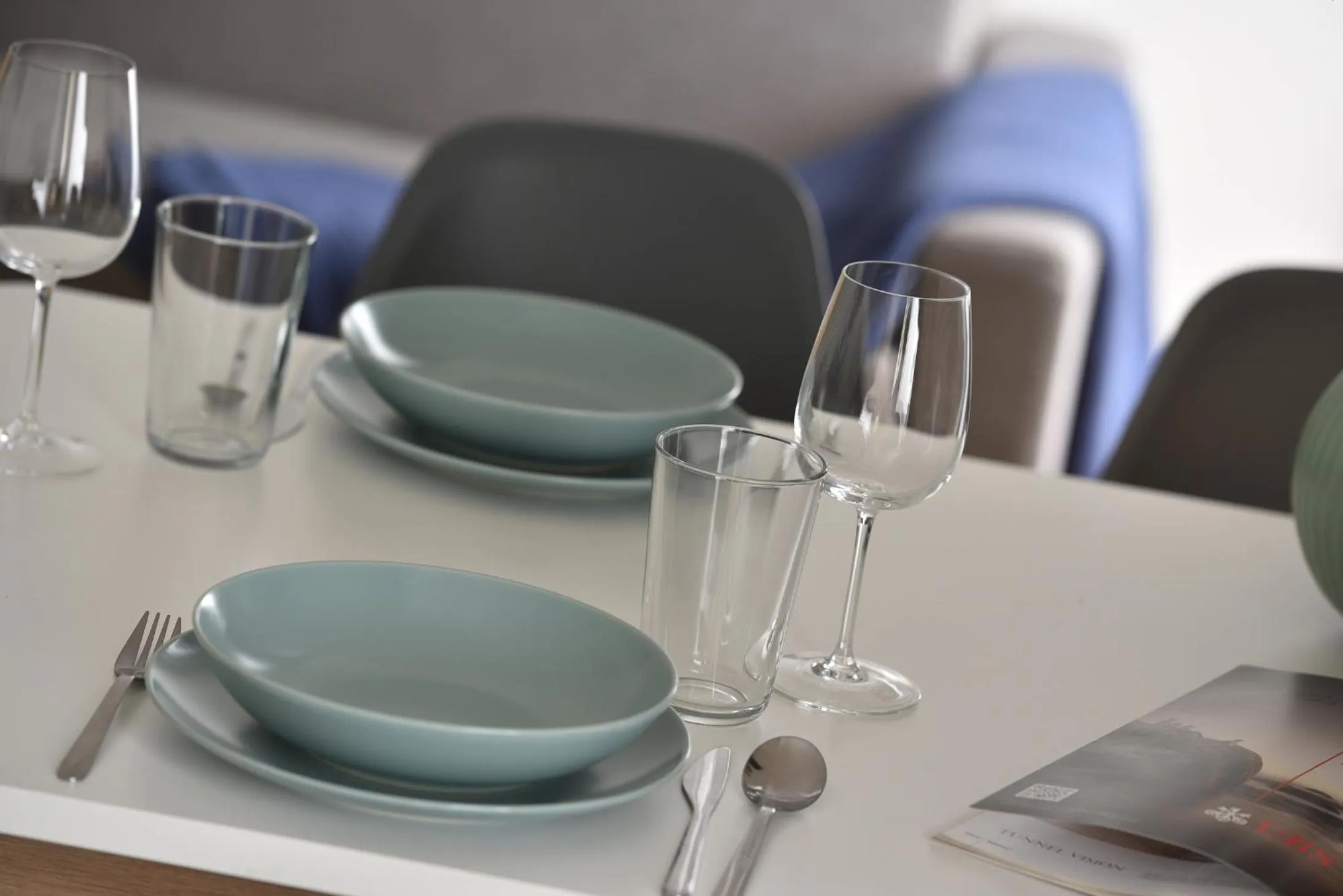 Food and drinks in White Swan Boutique Apartments