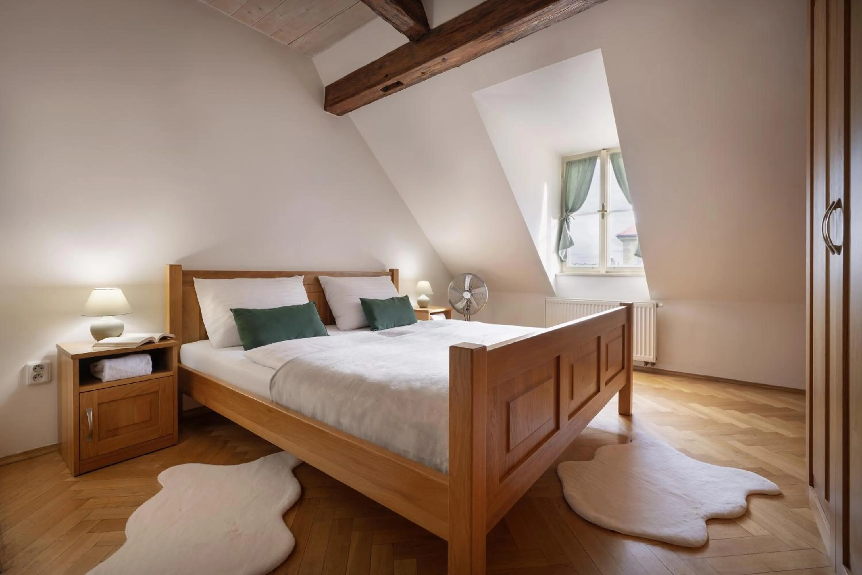 Bed in White Swan Boutique Apartments