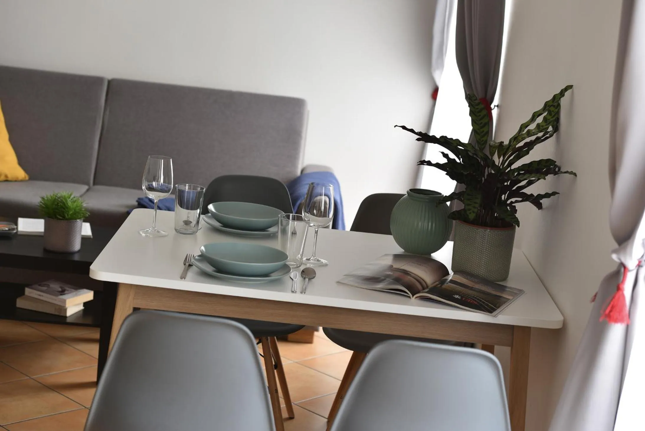 Seating area in White Swan Boutique Apartments